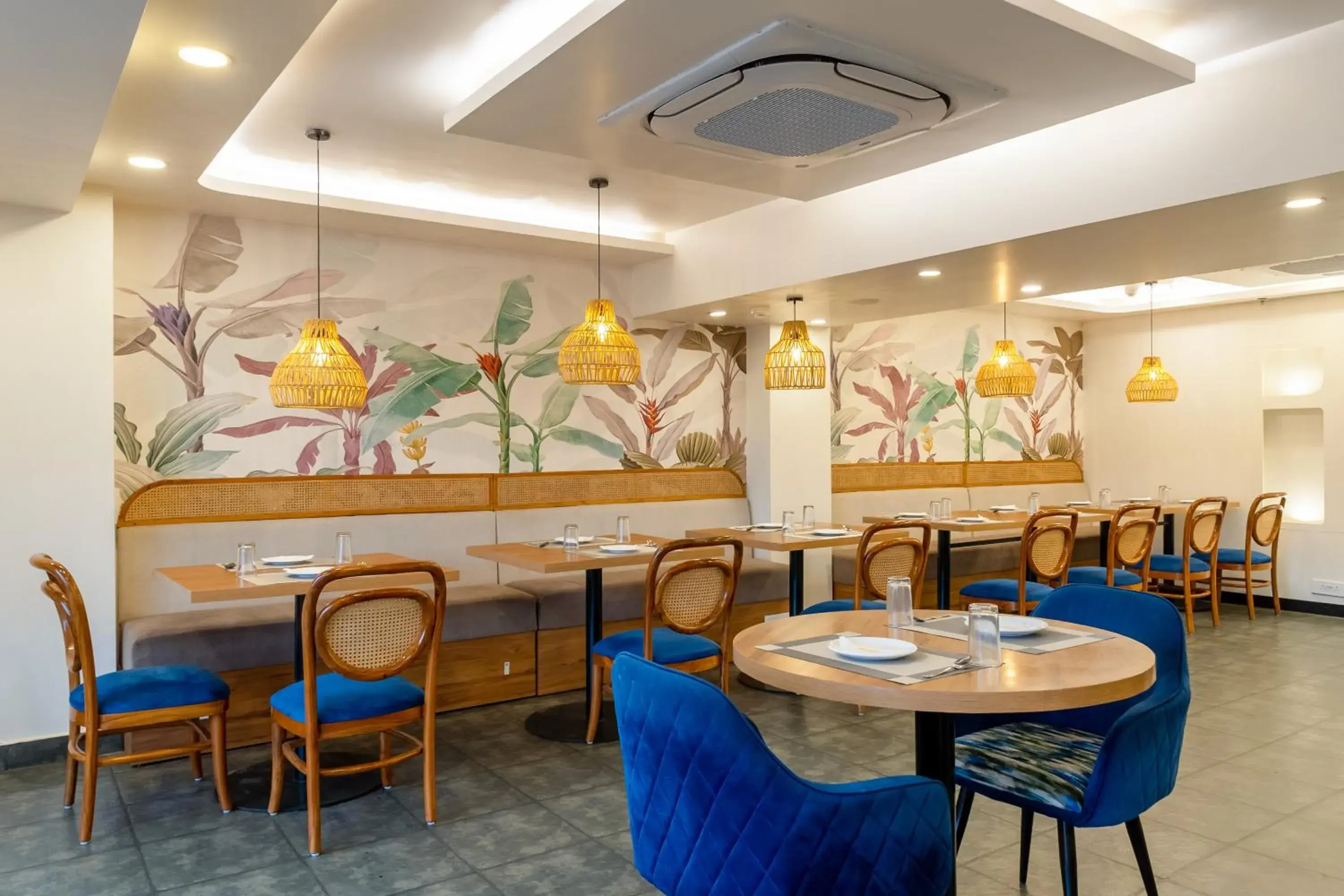 Restaurant/places to eat in PK Boutique Hotel Noida Expressway Restaurant/places to eat in PK Boutique Hotel Noida Expressway