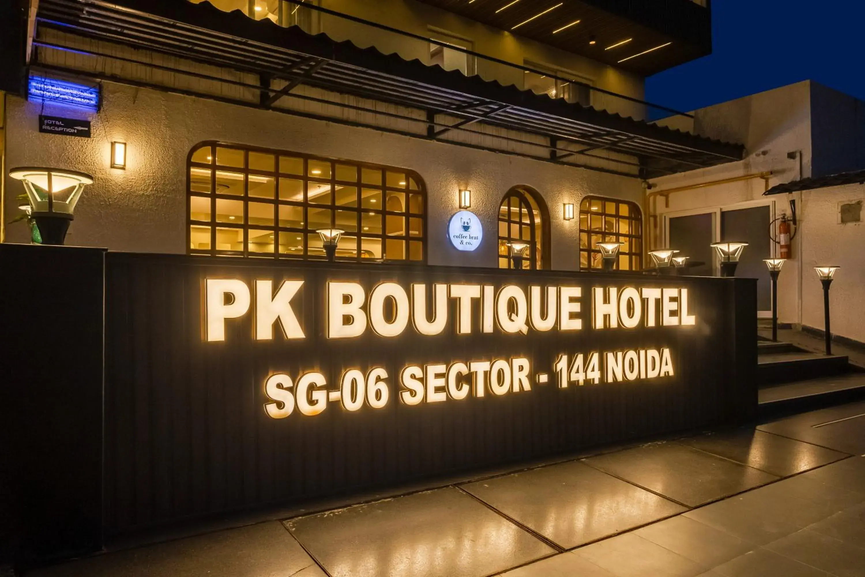 Property building in PK Boutique Hotel Noida Expressway Property building in PK Boutique Hotel Noida Expressway