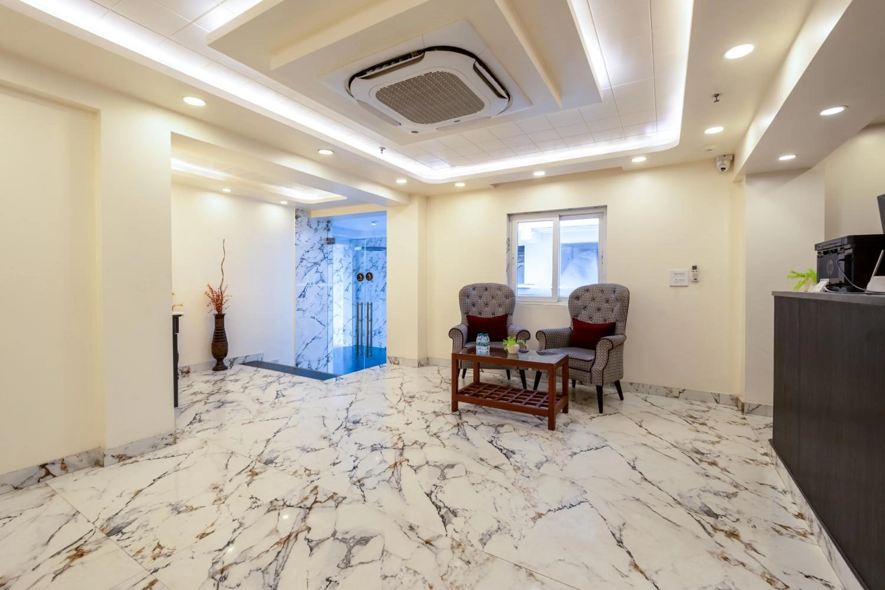 Lobby or reception in PK Boutique Hotel Noida Expressway