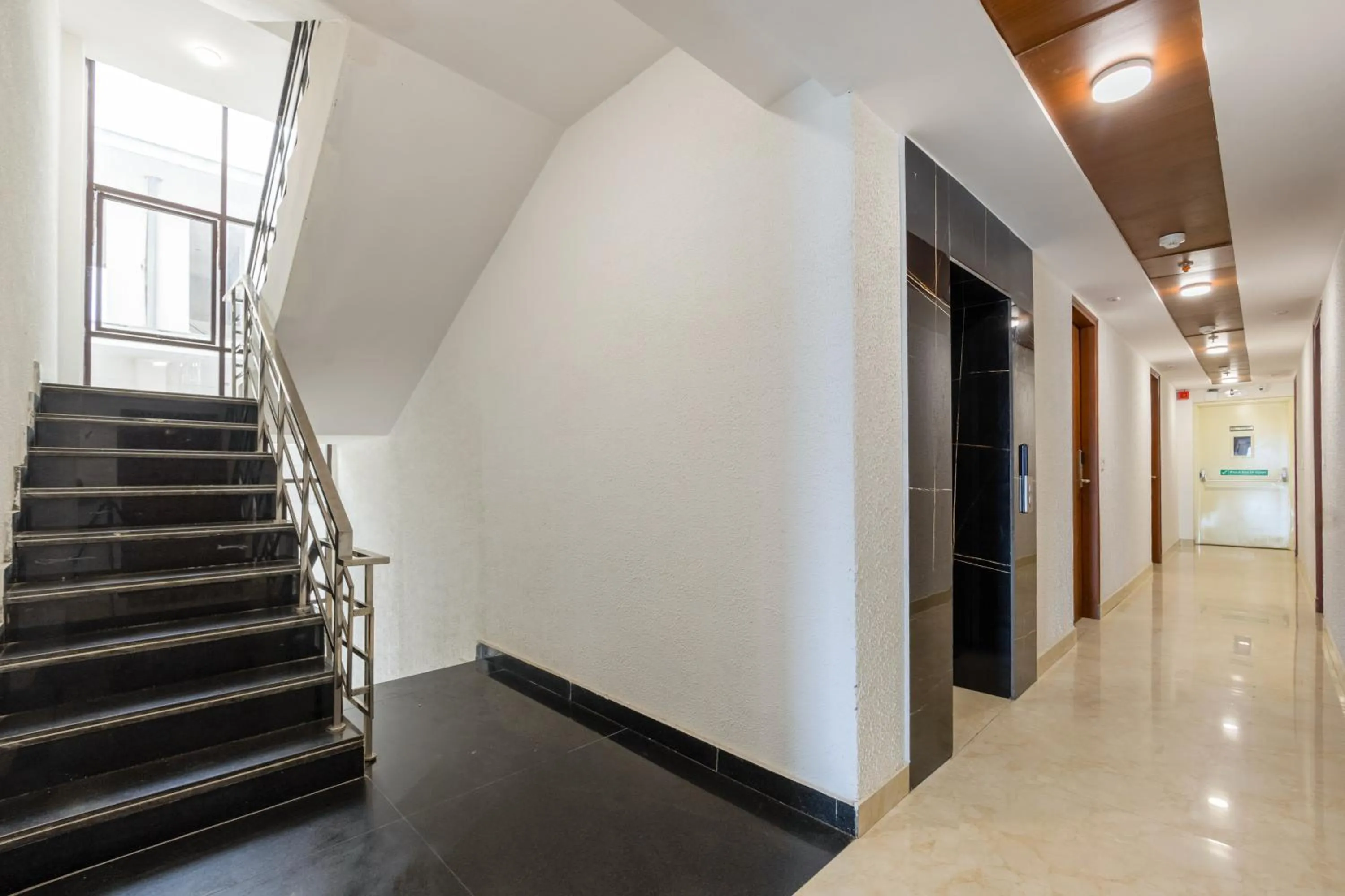 room service in PK Boutique Hotel Noida Expressway