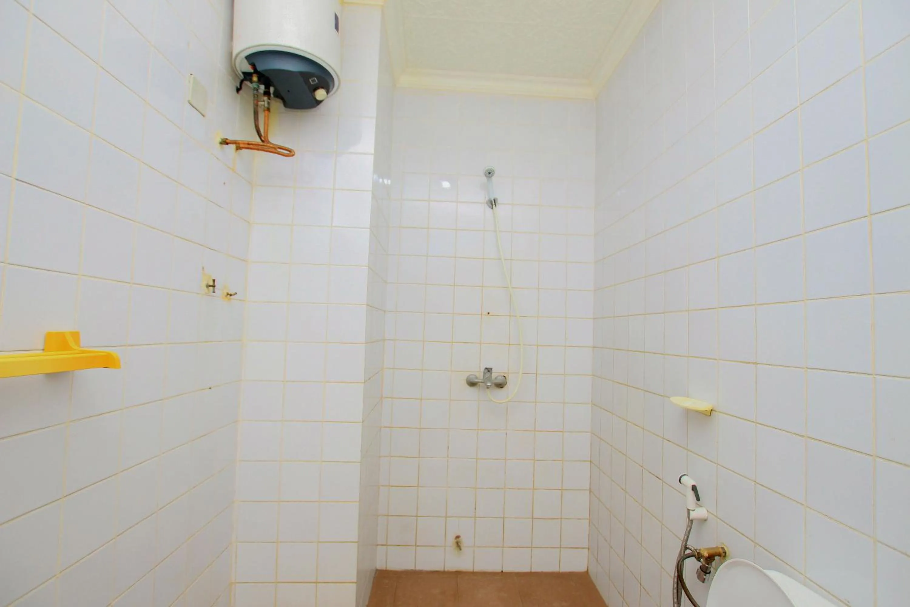 Shower in Hotel Le Prince