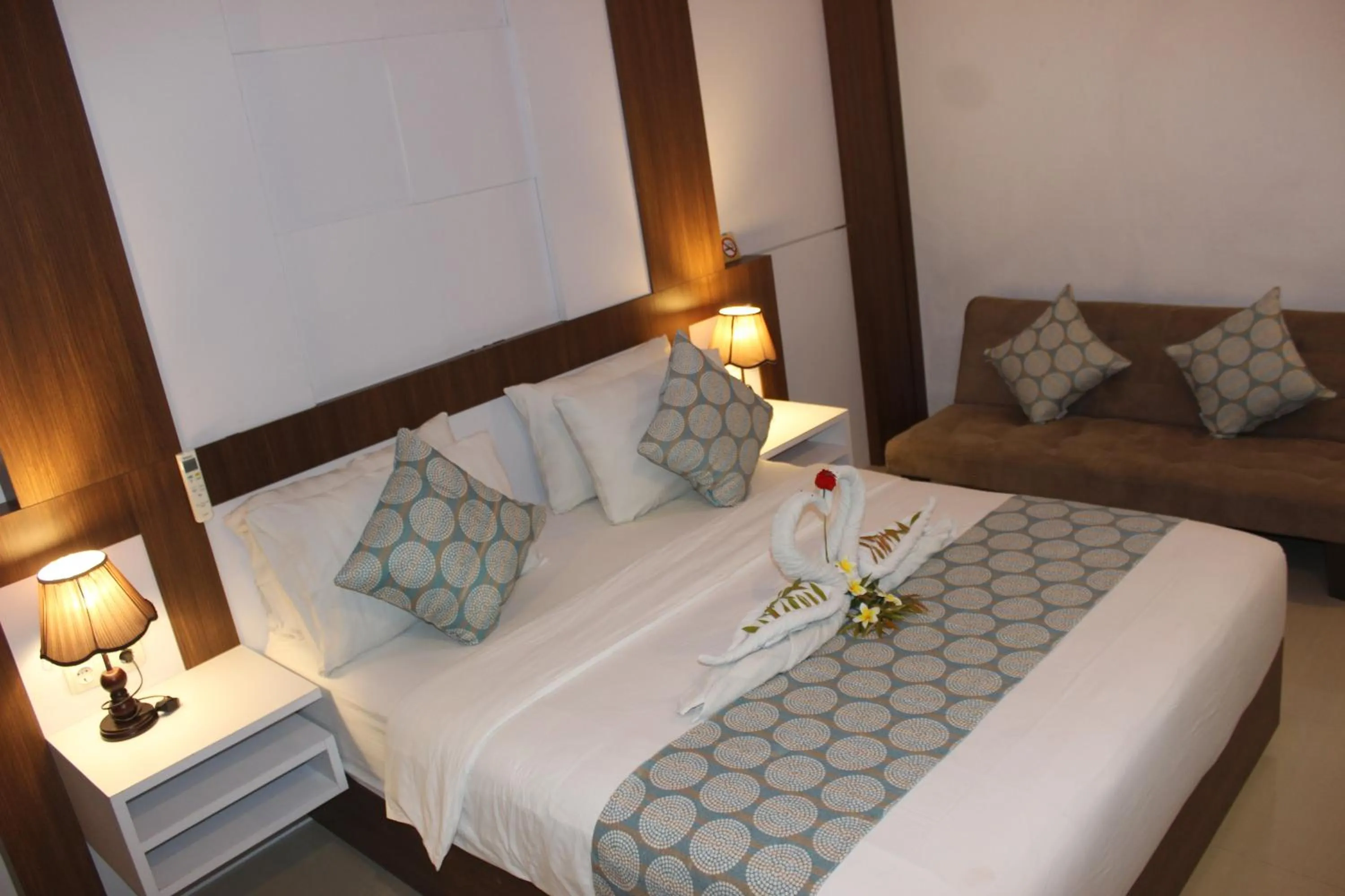 Bed in Nusa Sedayu Hotel By Ocean View