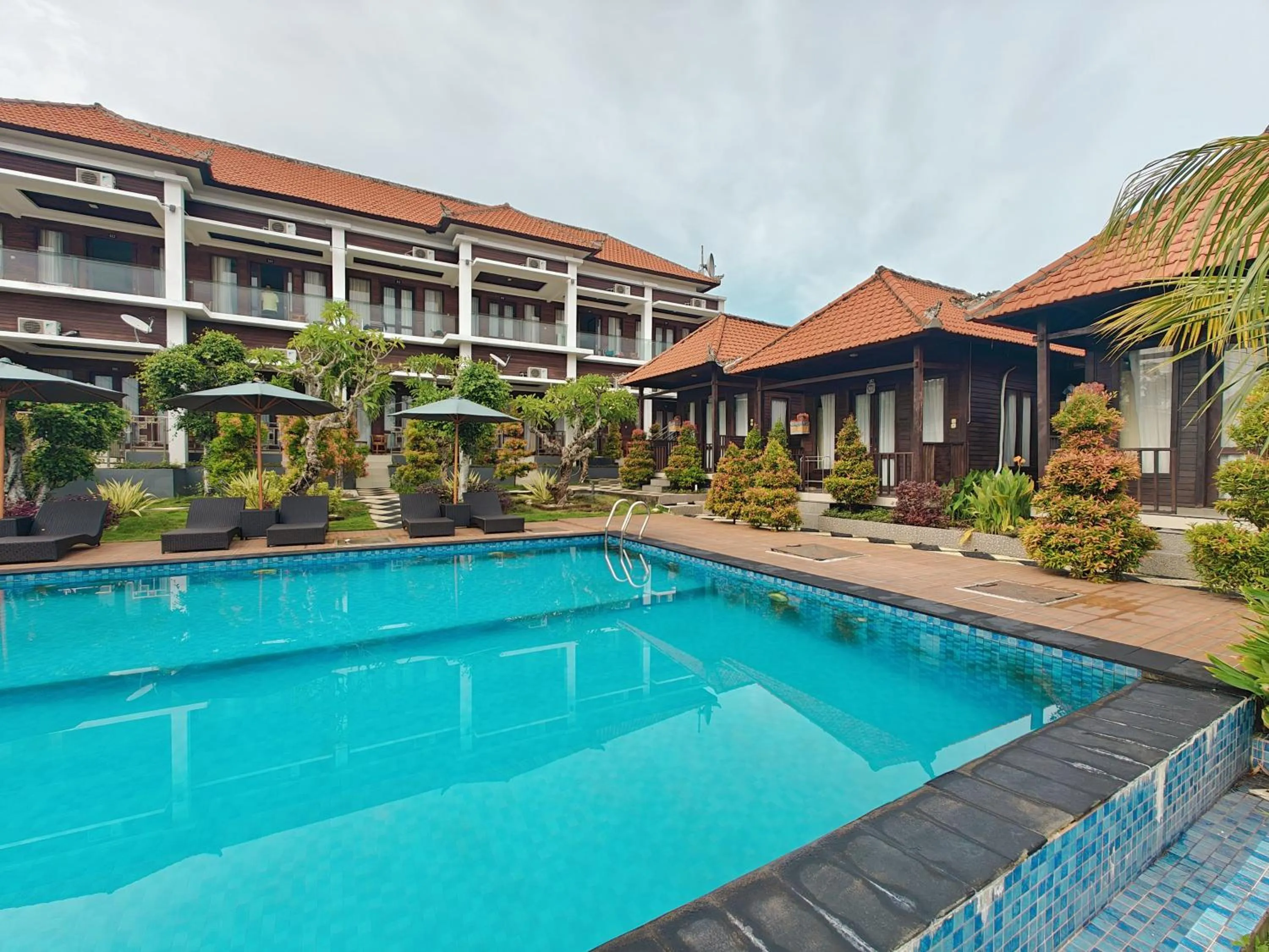 Property building in Nusa Sedayu Hotel By Ocean View