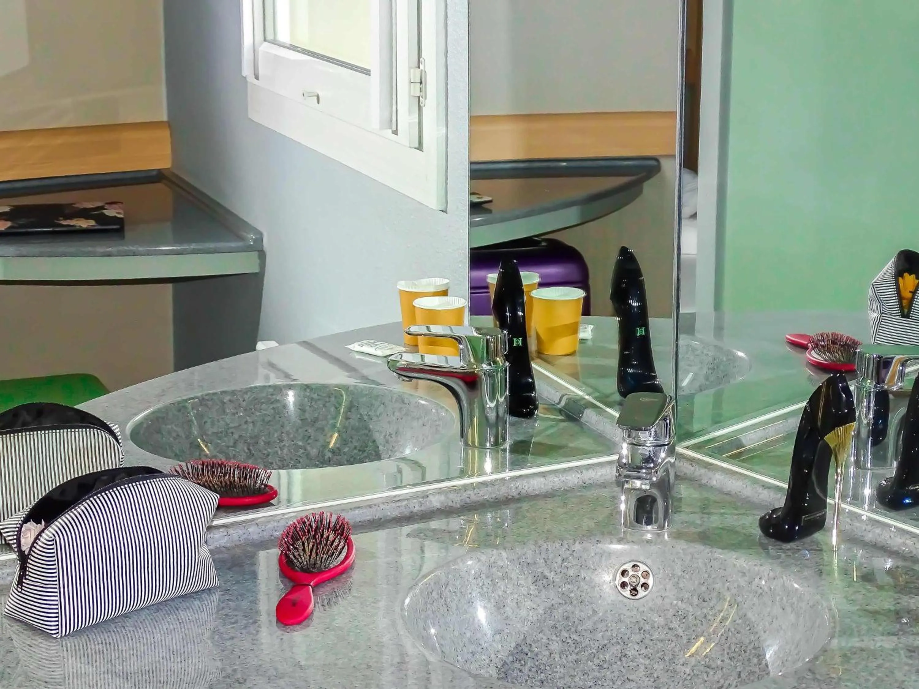 Bedroom in Hotel Ibis Budget Fecamp