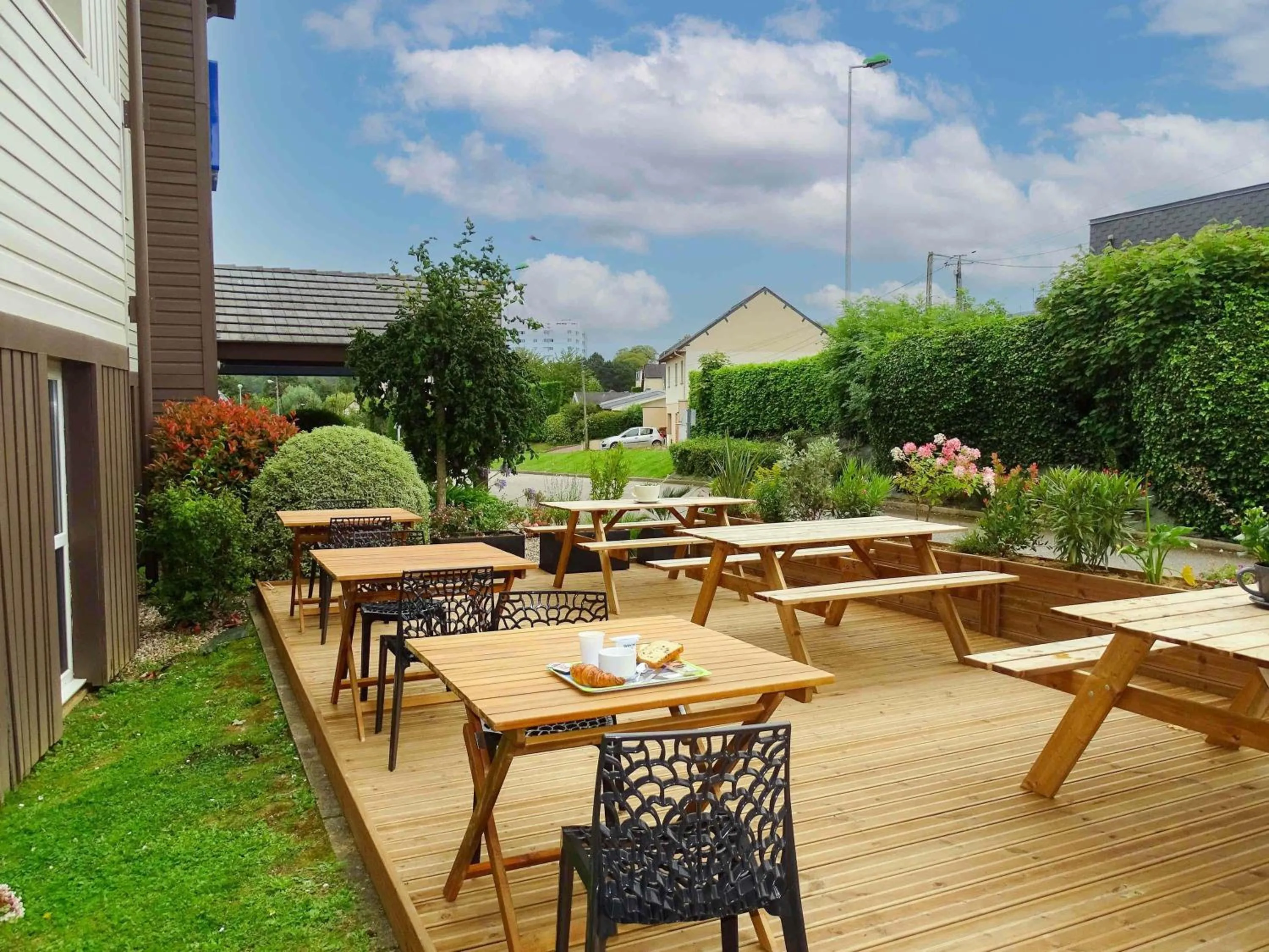 Property building in Hotel Ibis Budget Fecamp