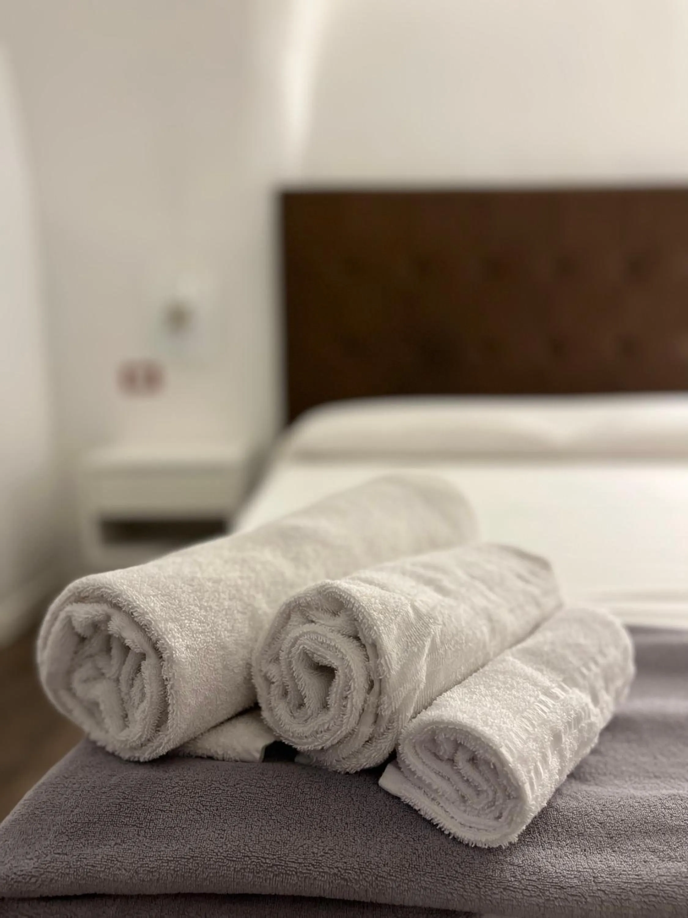 Bed in Casa Giorgia luxury apartment