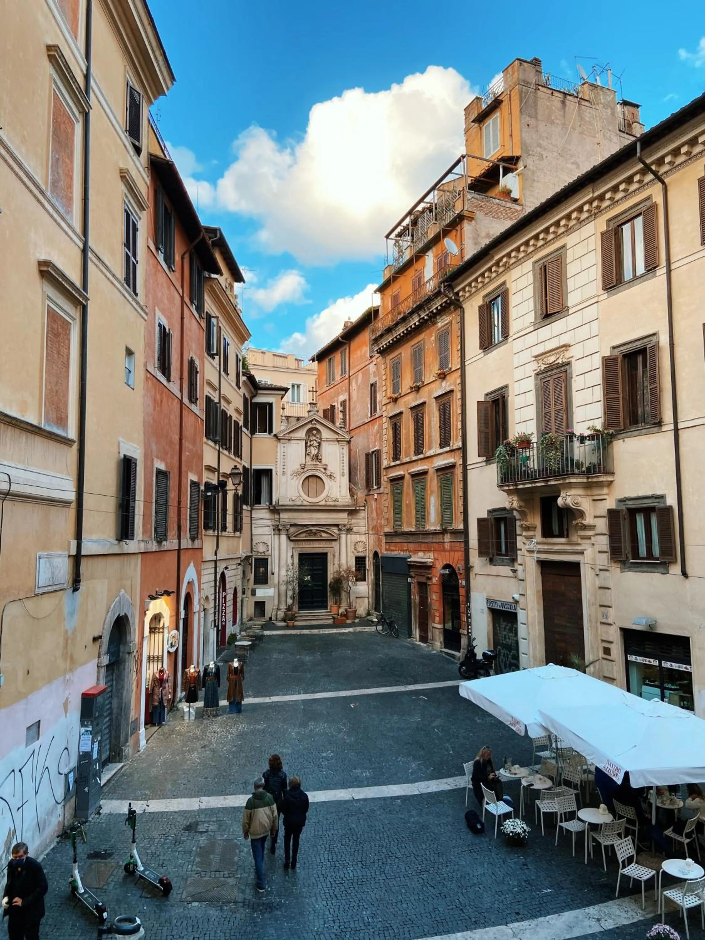 Property building in Casa Giorgia luxury apartment