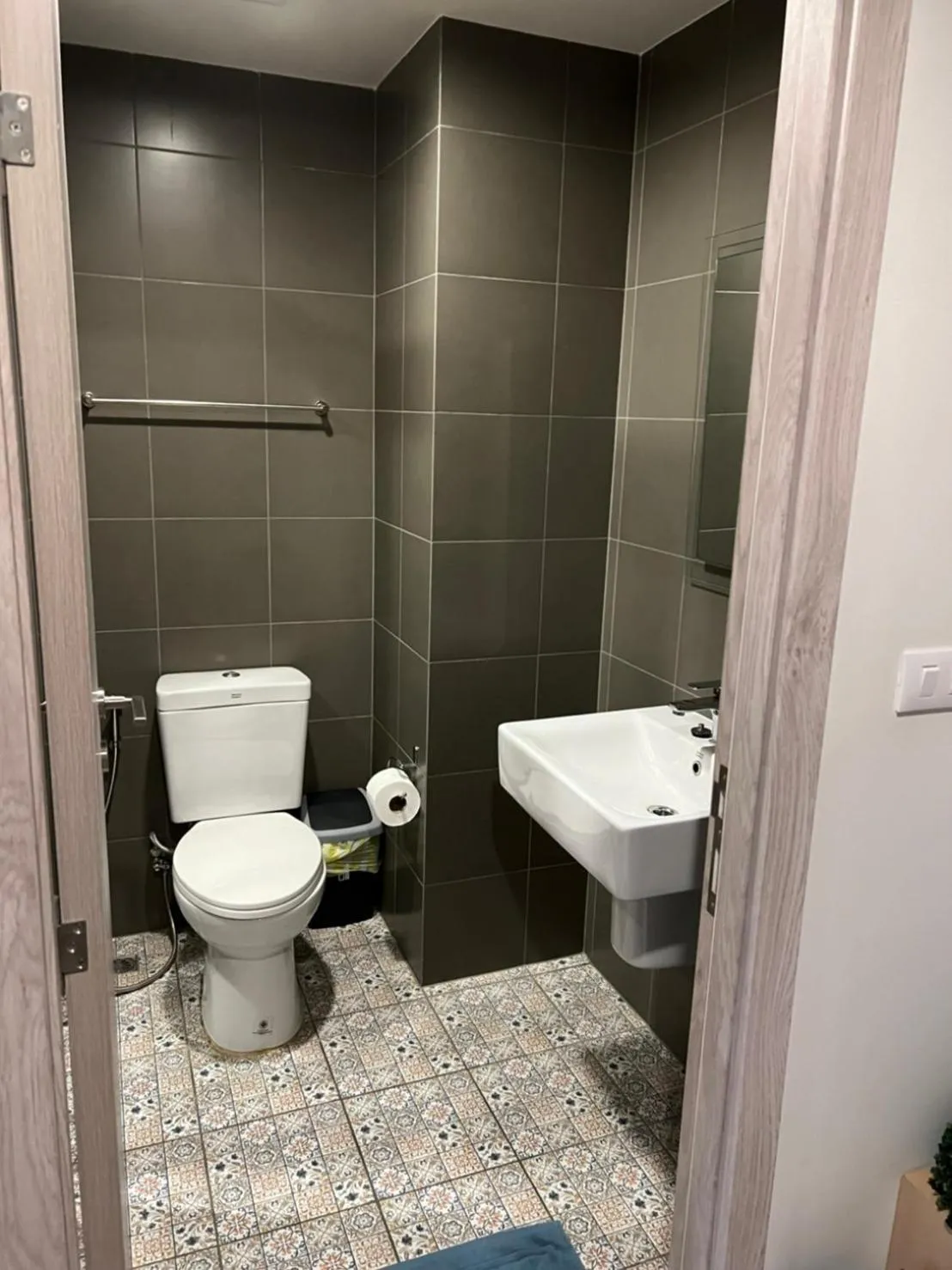 Shower in La Casita Huahin by Ying