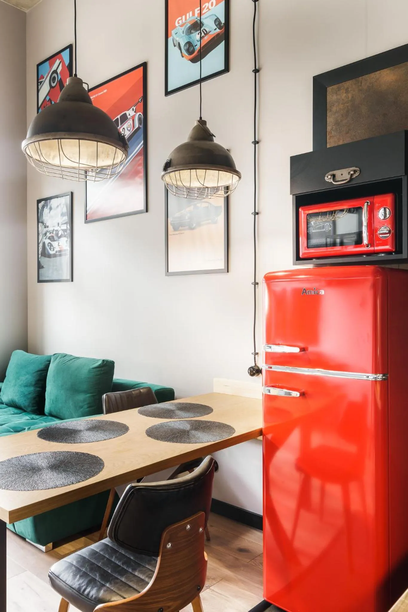 Kitchen or kitchenette in RentPlanet - Apartamenty Zarembowicza