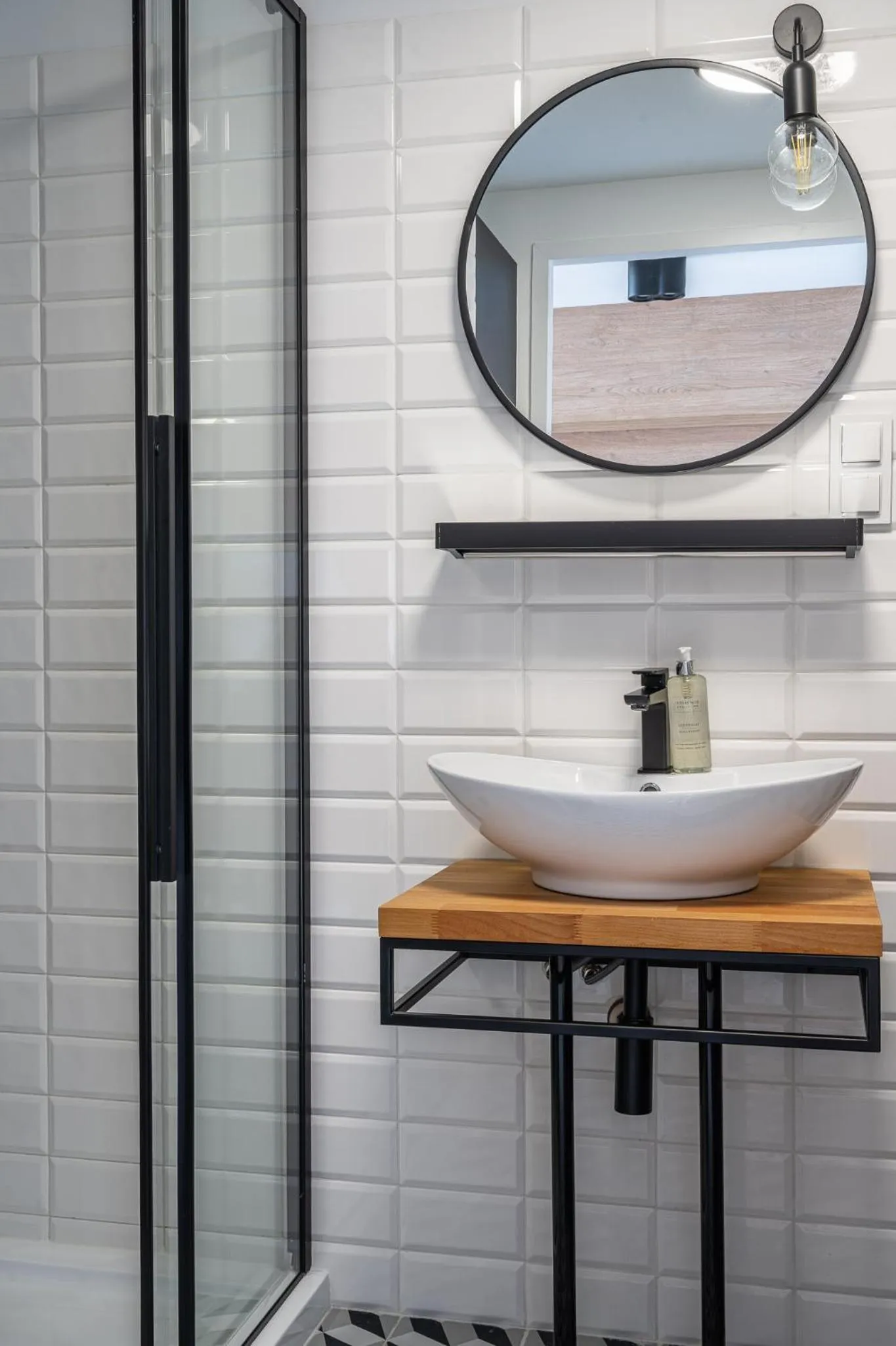 Bathroom in RentPlanet - Apartamenty Zarembowicza