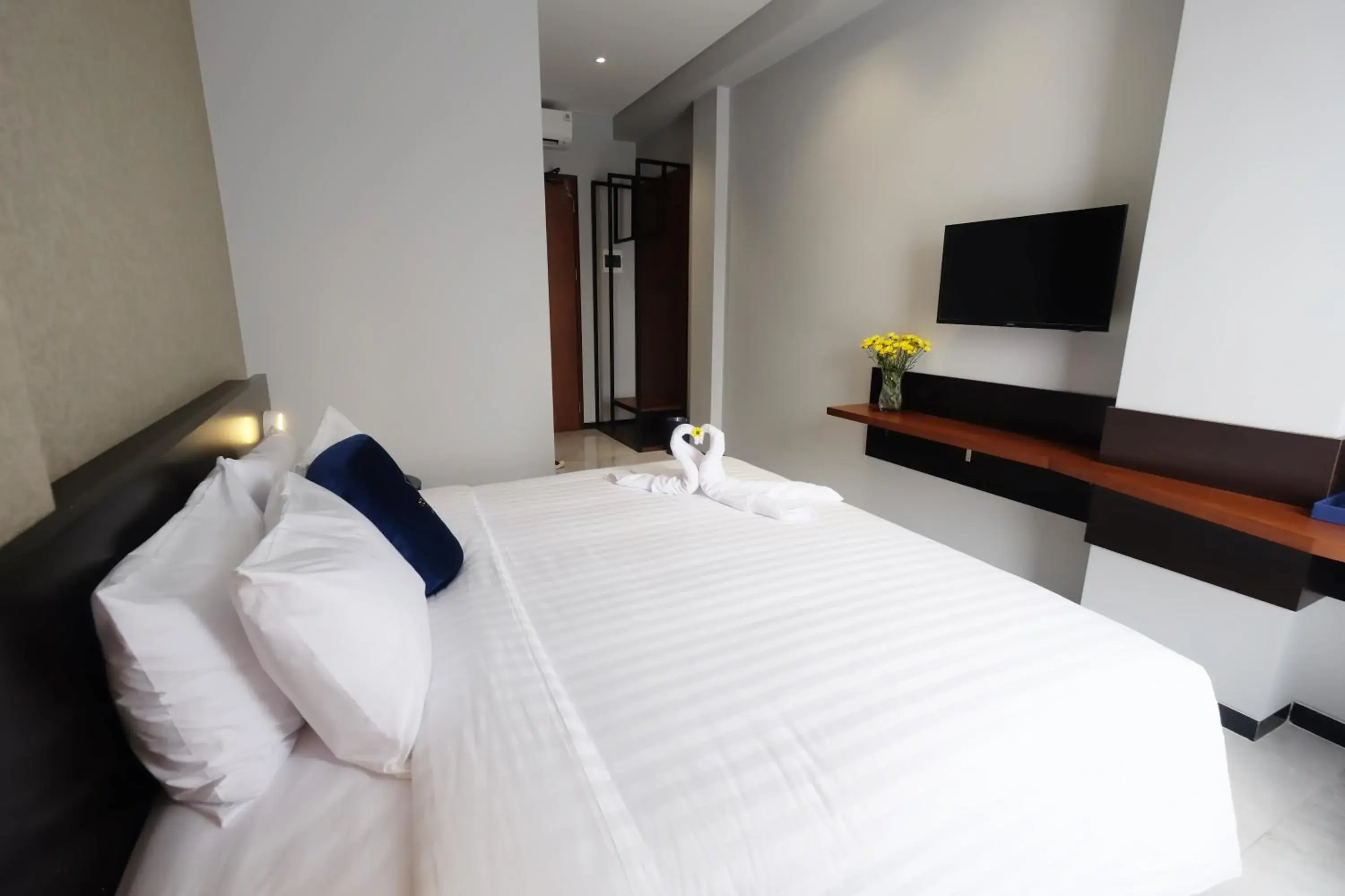 Bed in Hotel Youstay Semarang by Sinergi Bed in Hotel Youstay Semarang by Sinergi
