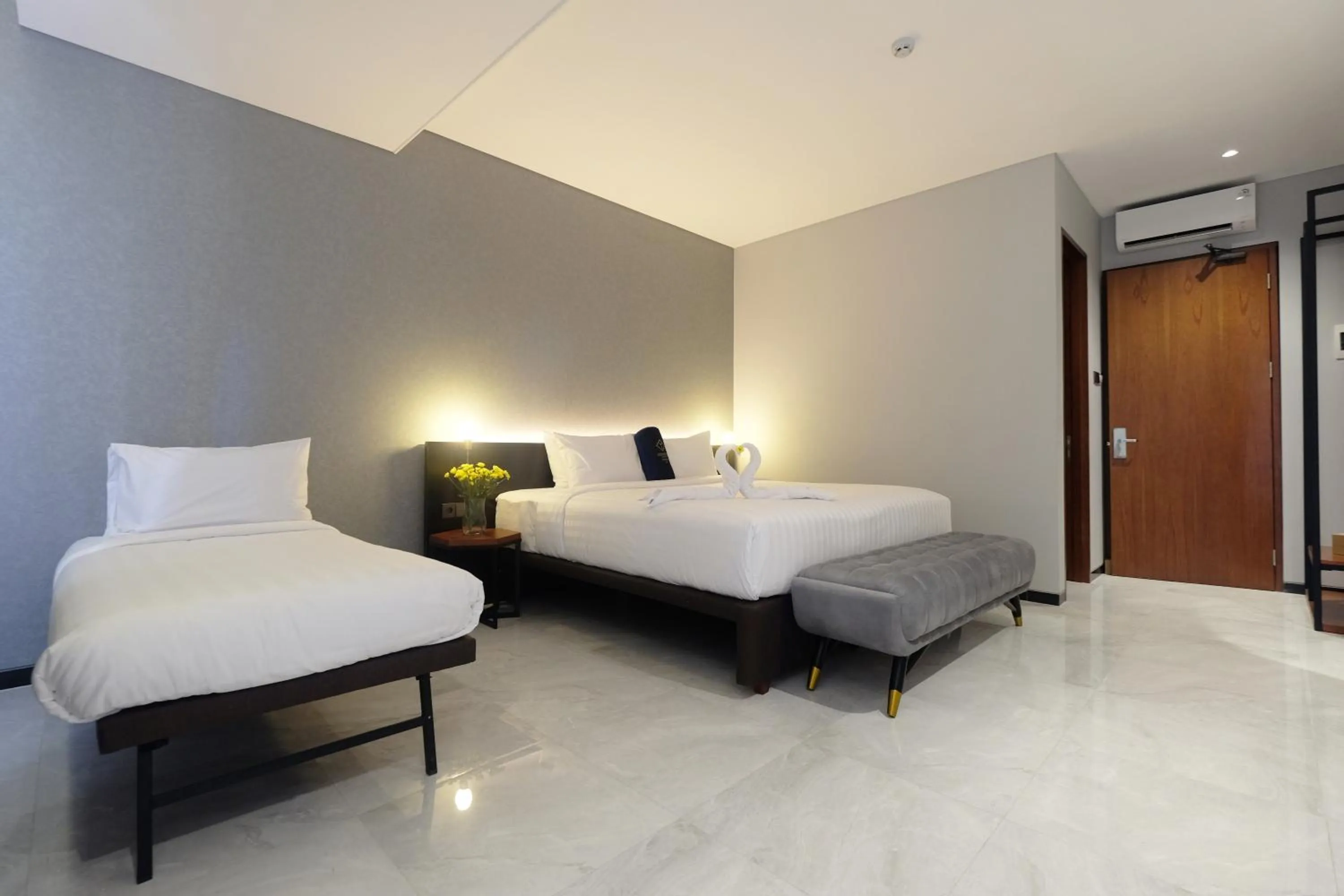 Bedroom, Bed in Hotel Youstay Semarang by Sinergi