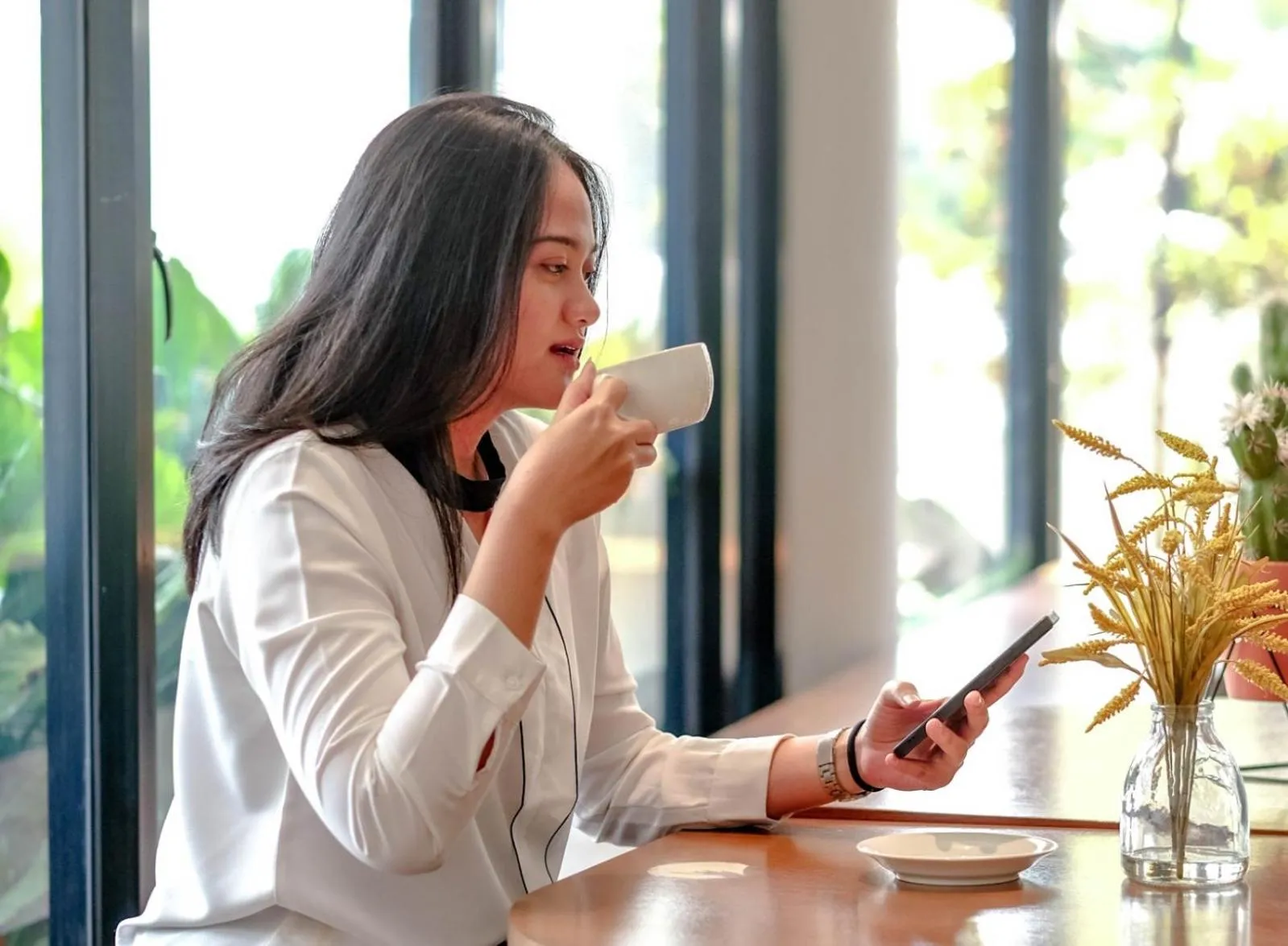 People in Hotel Youstay Semarang by Sinergi