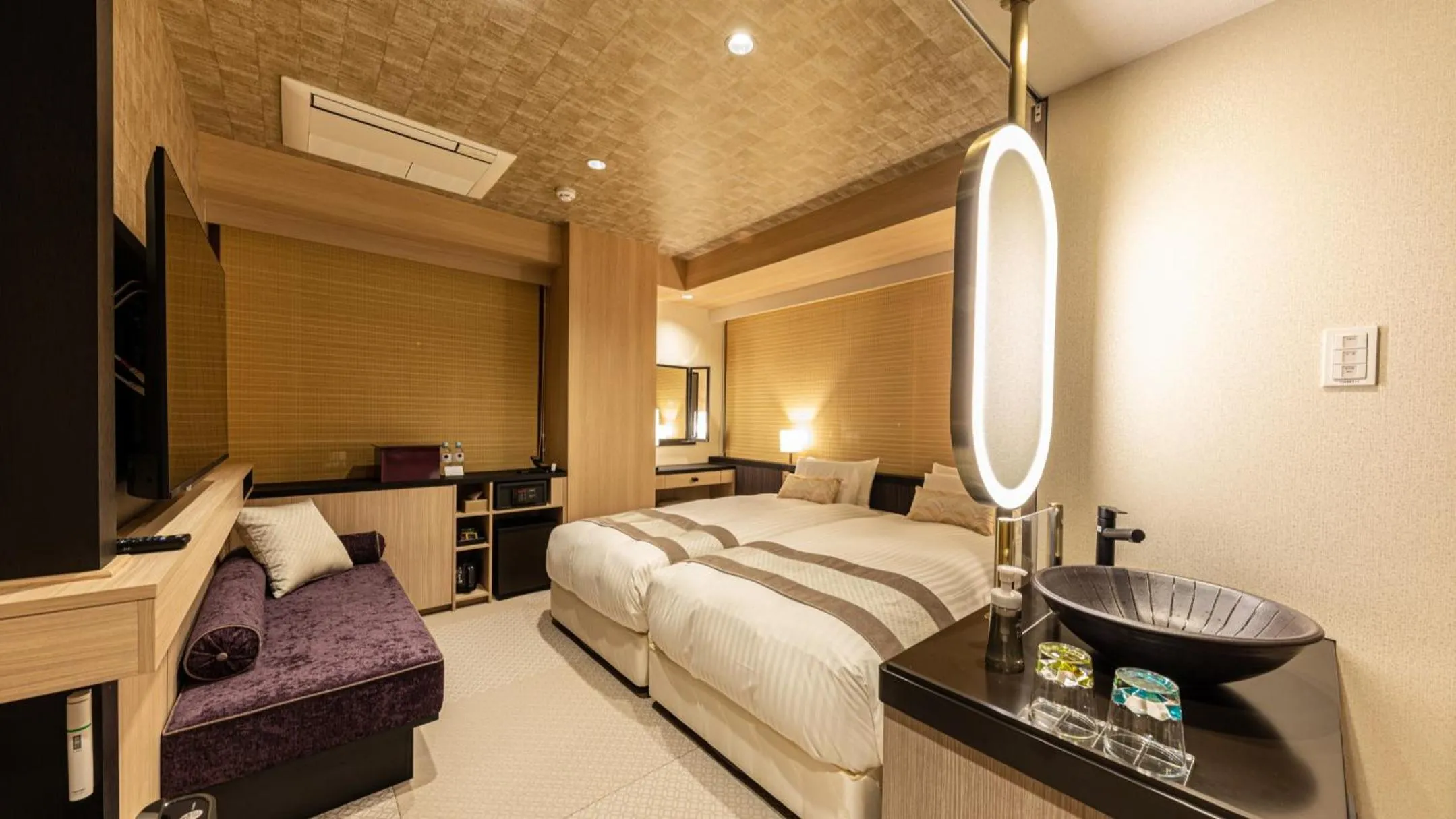 Bed in Hotel Musse Kyoto Shijo Kawaramachi Meitetsu