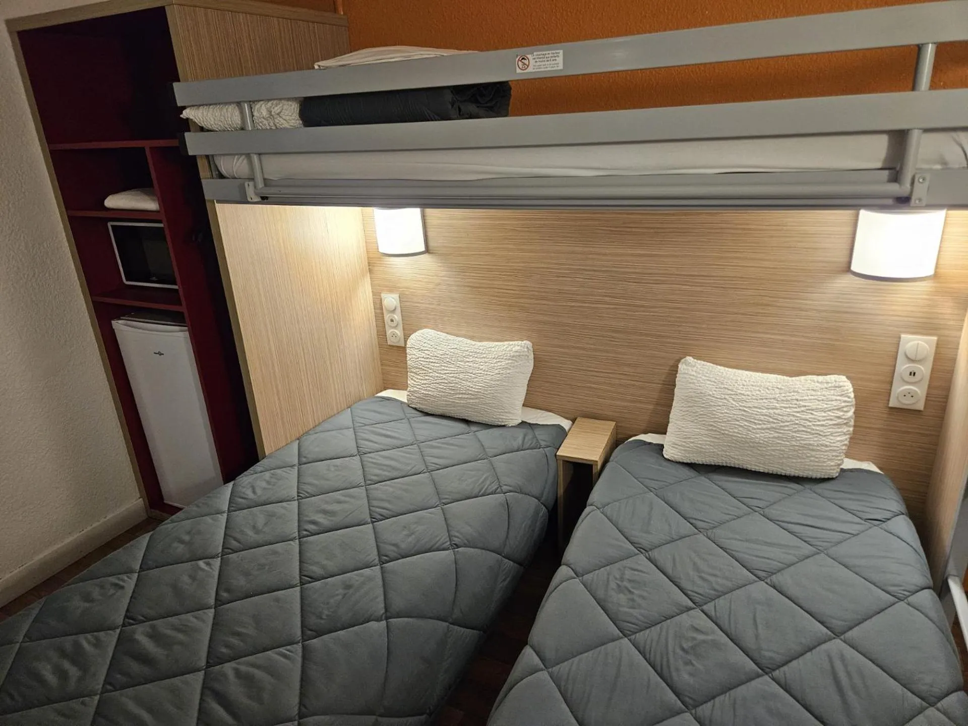 Bed in Premiere Classe Arras - Tilloy Les Mofflaine
