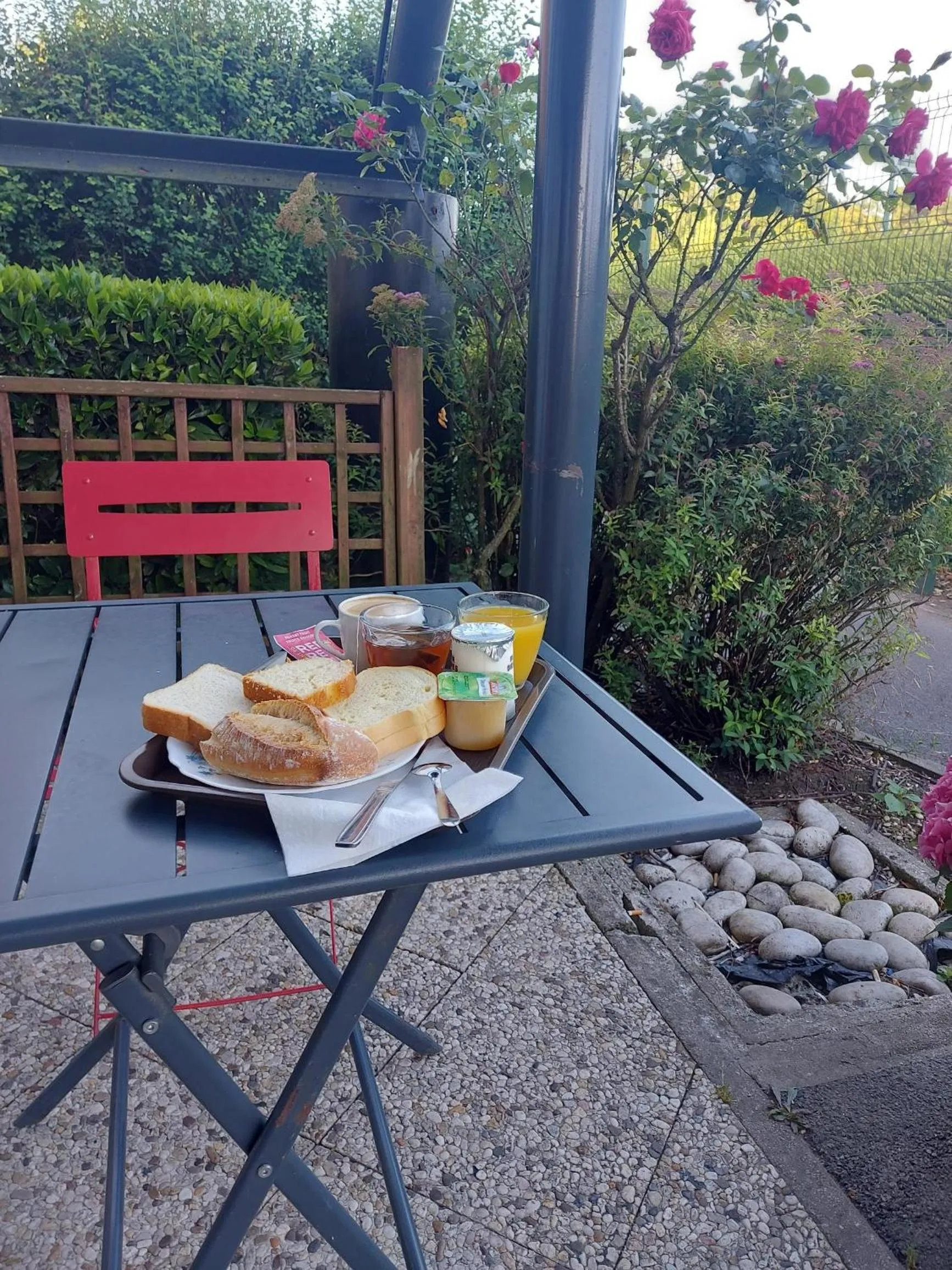 Breakfast in Premiere Classe Arras - Tilloy Les Mofflaine