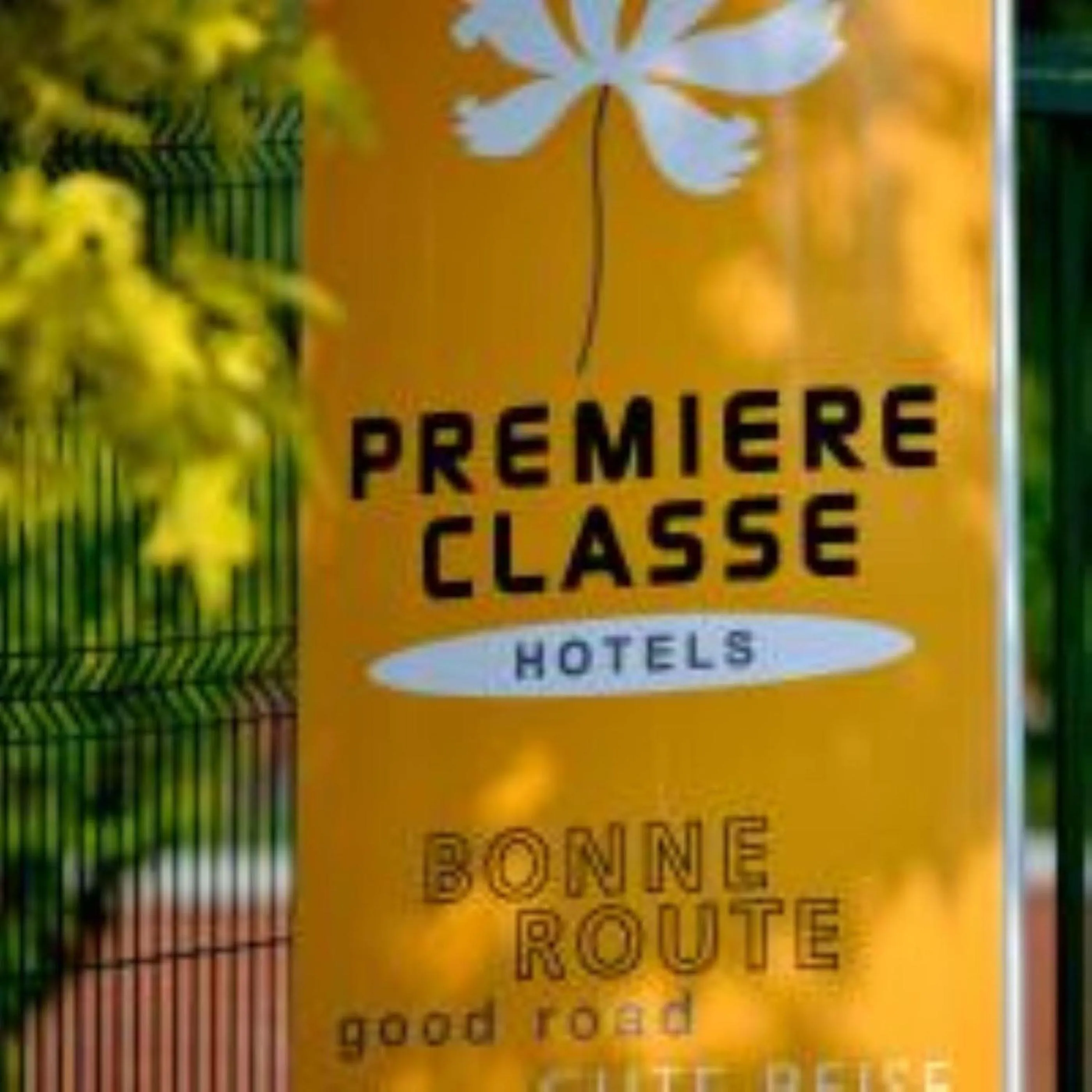 Property logo or sign in Premiere Classe Arras - Tilloy Les Mofflaine
