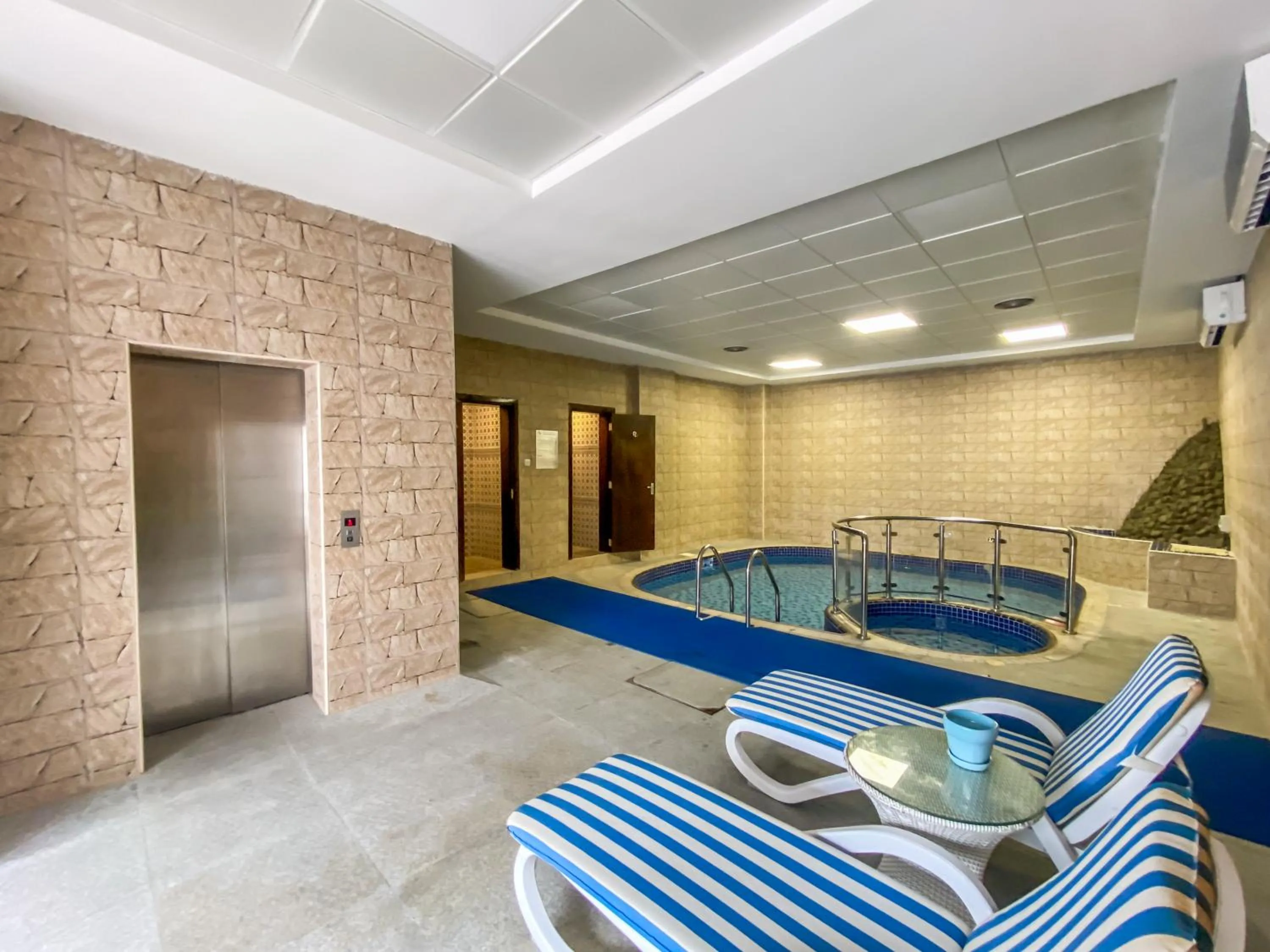 Mirage Bab Al Bahr Hotel