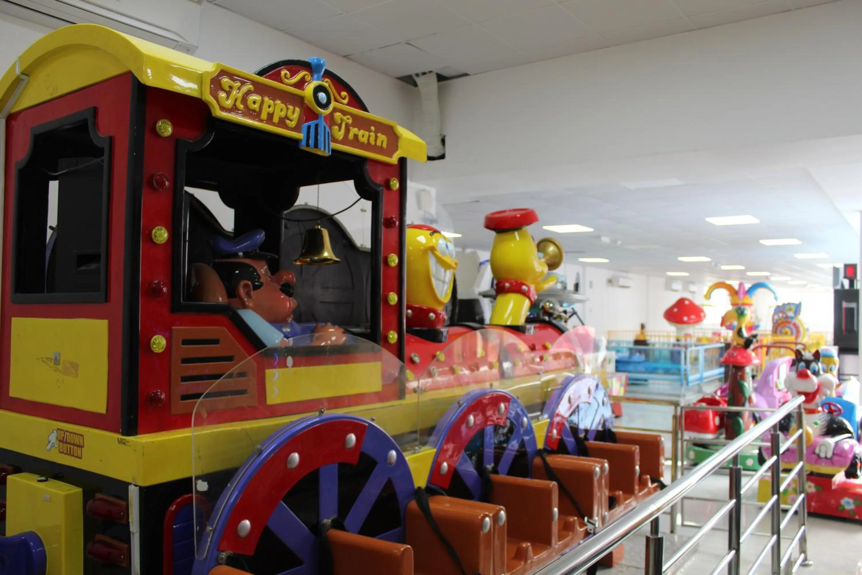 children in Mirage Bab Al Bahr Hotel