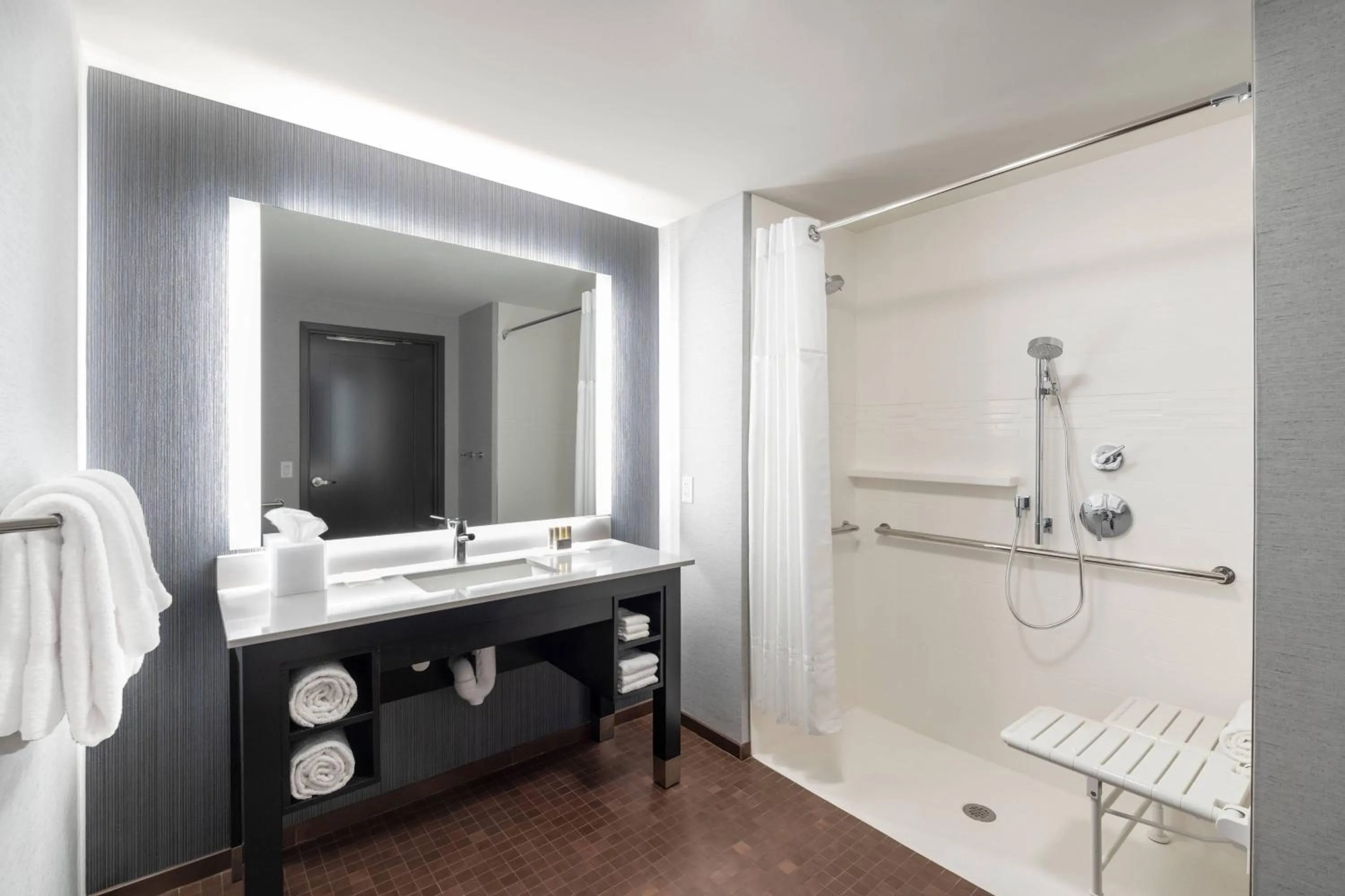 Bathroom in Residence Inn by Marriott Manchester Downtown