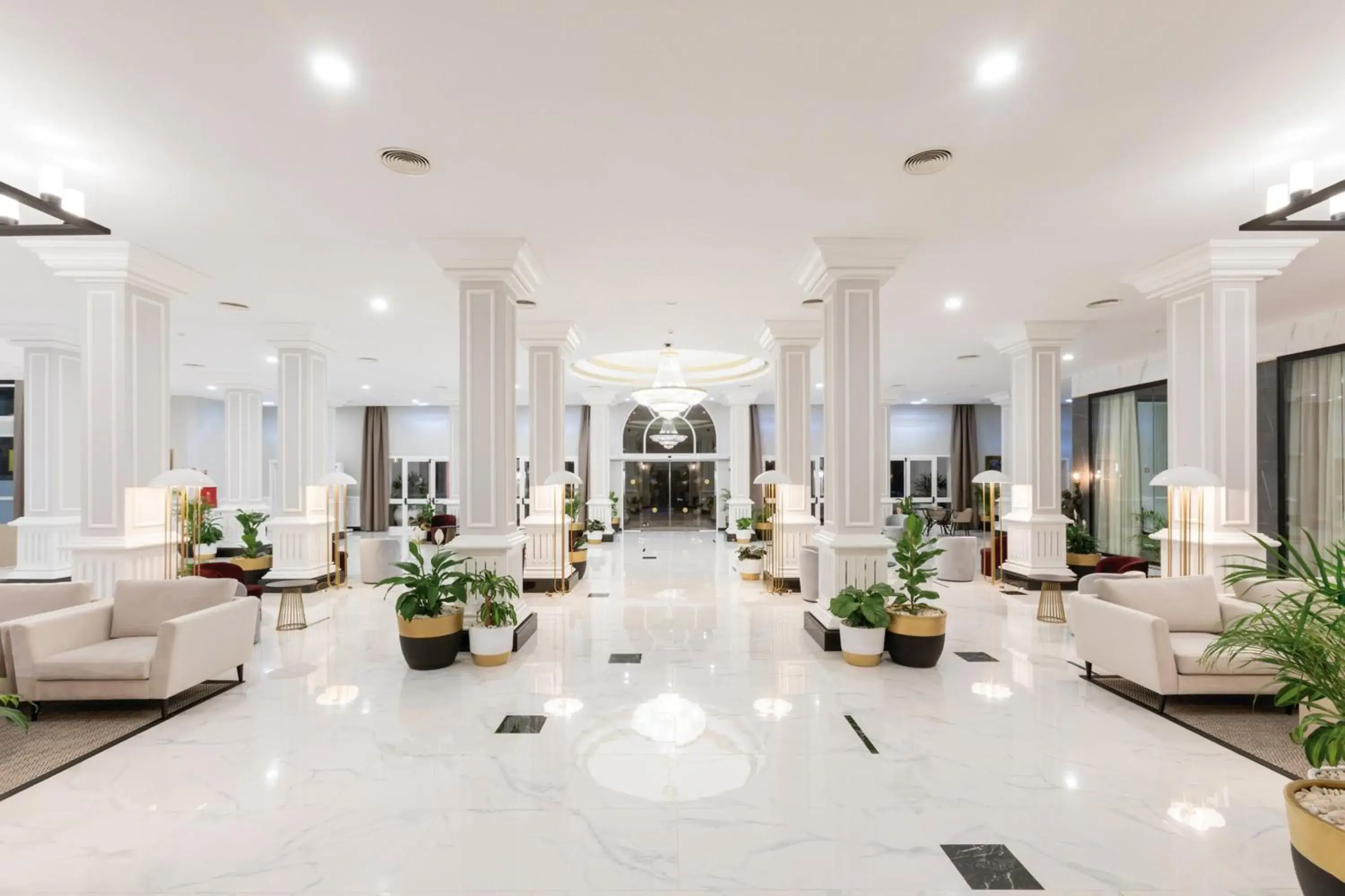 Lobby or reception in Hotel Riu Madeira - All Inclusive Lobby or reception in Hotel Riu Madeira - All Inclusive