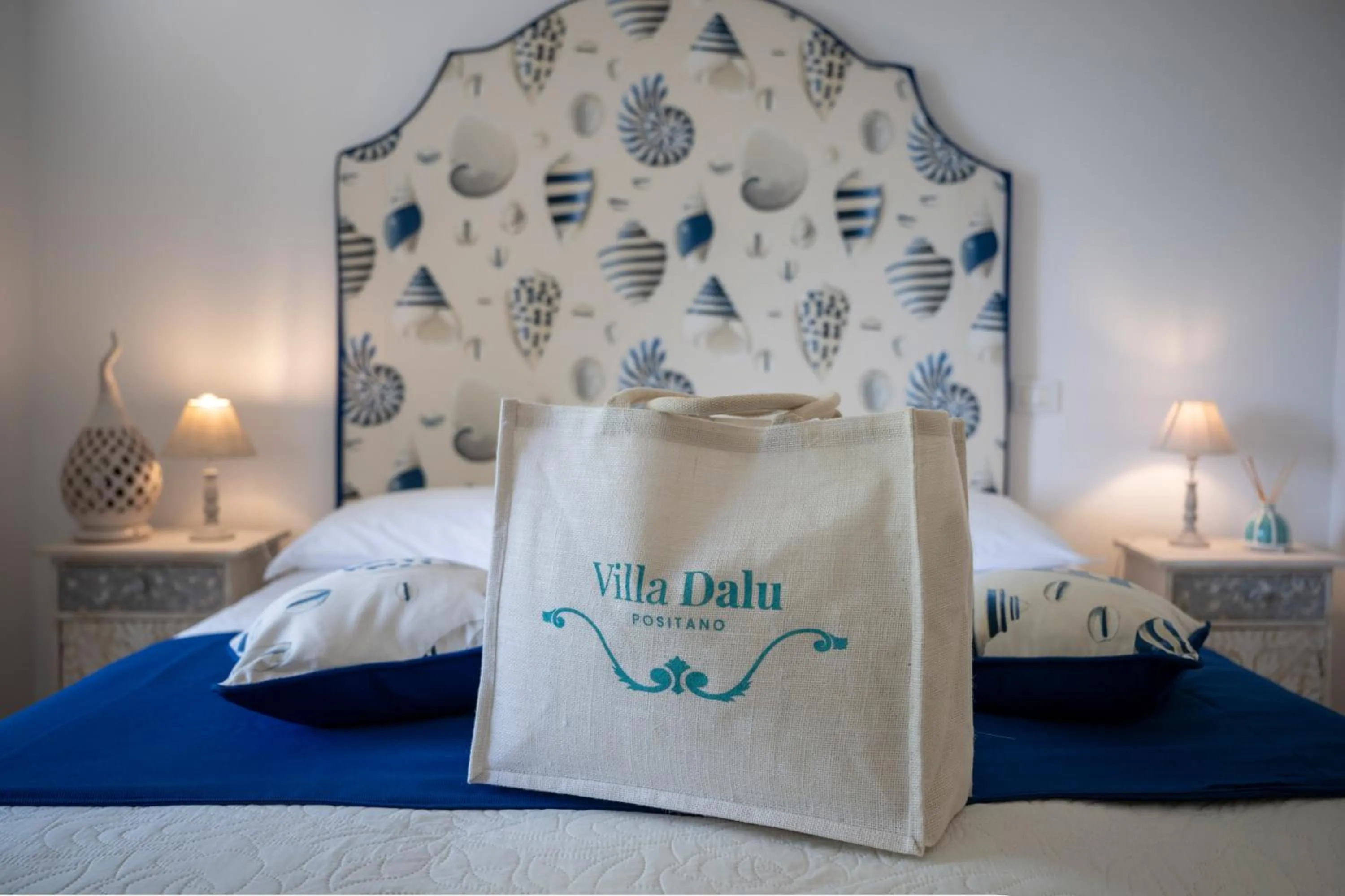 Bed in Villa Dalu