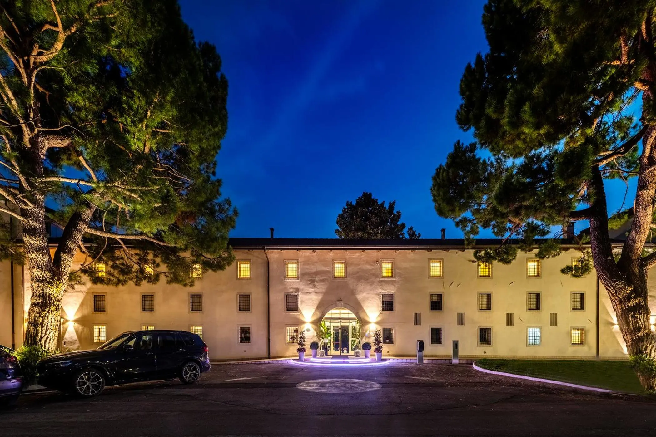 Property building in Hotel Villa I Pini