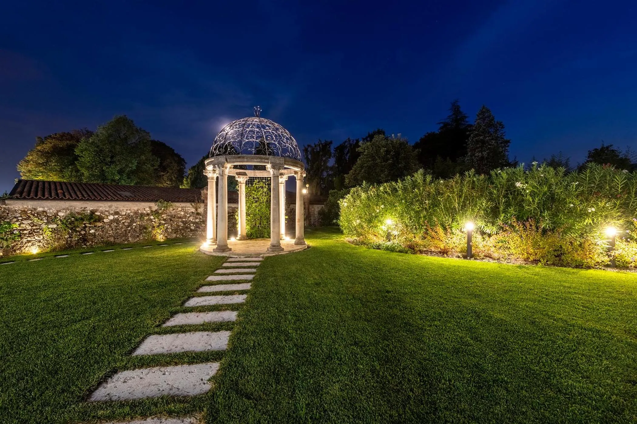 Garden in Hotel Villa I Pini