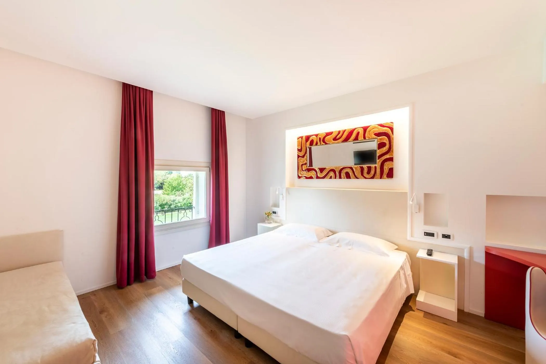 Bed in Hotel Villa I Pini