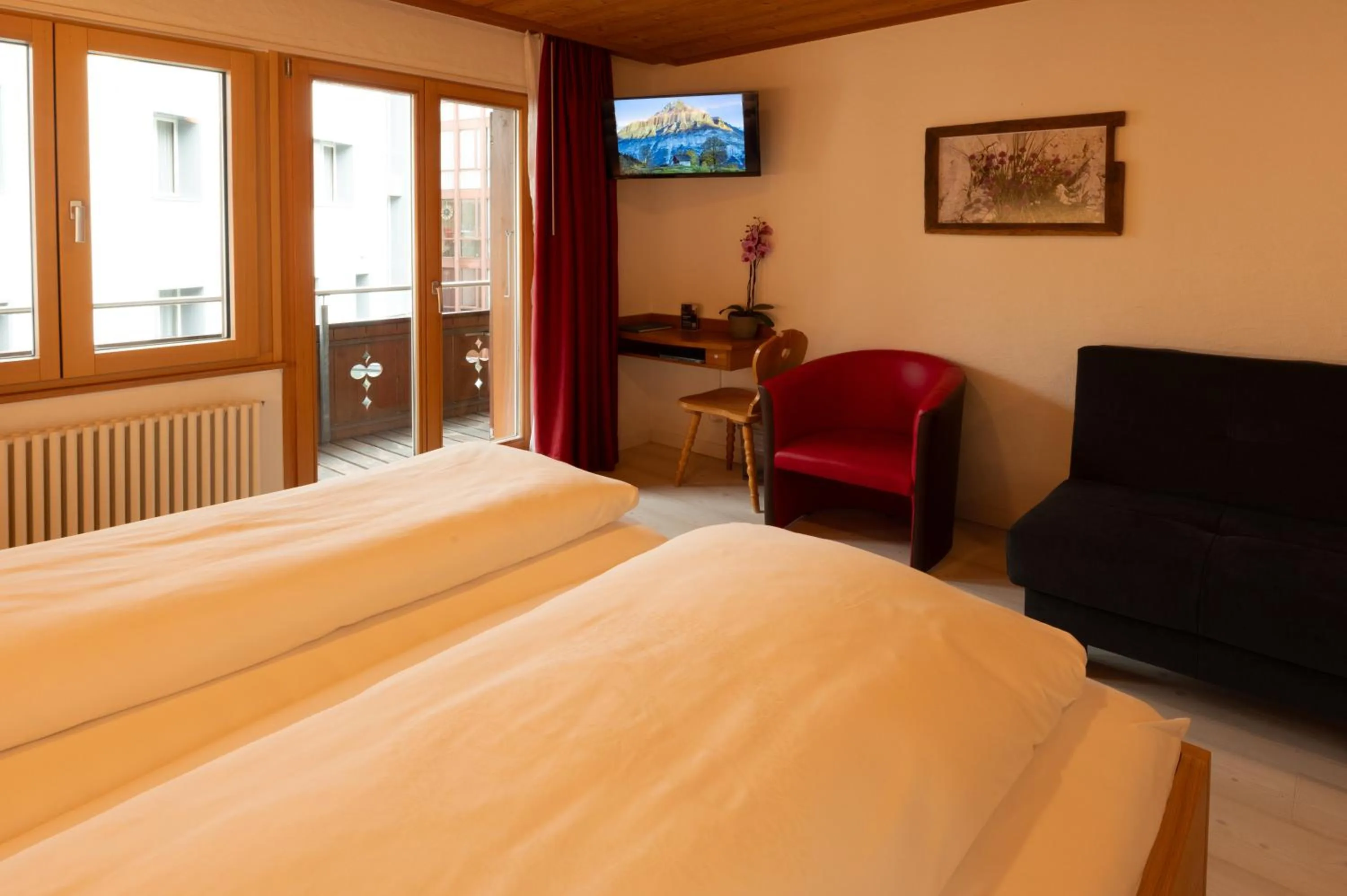 Bed in Hotel Hirschen - Grindelwald