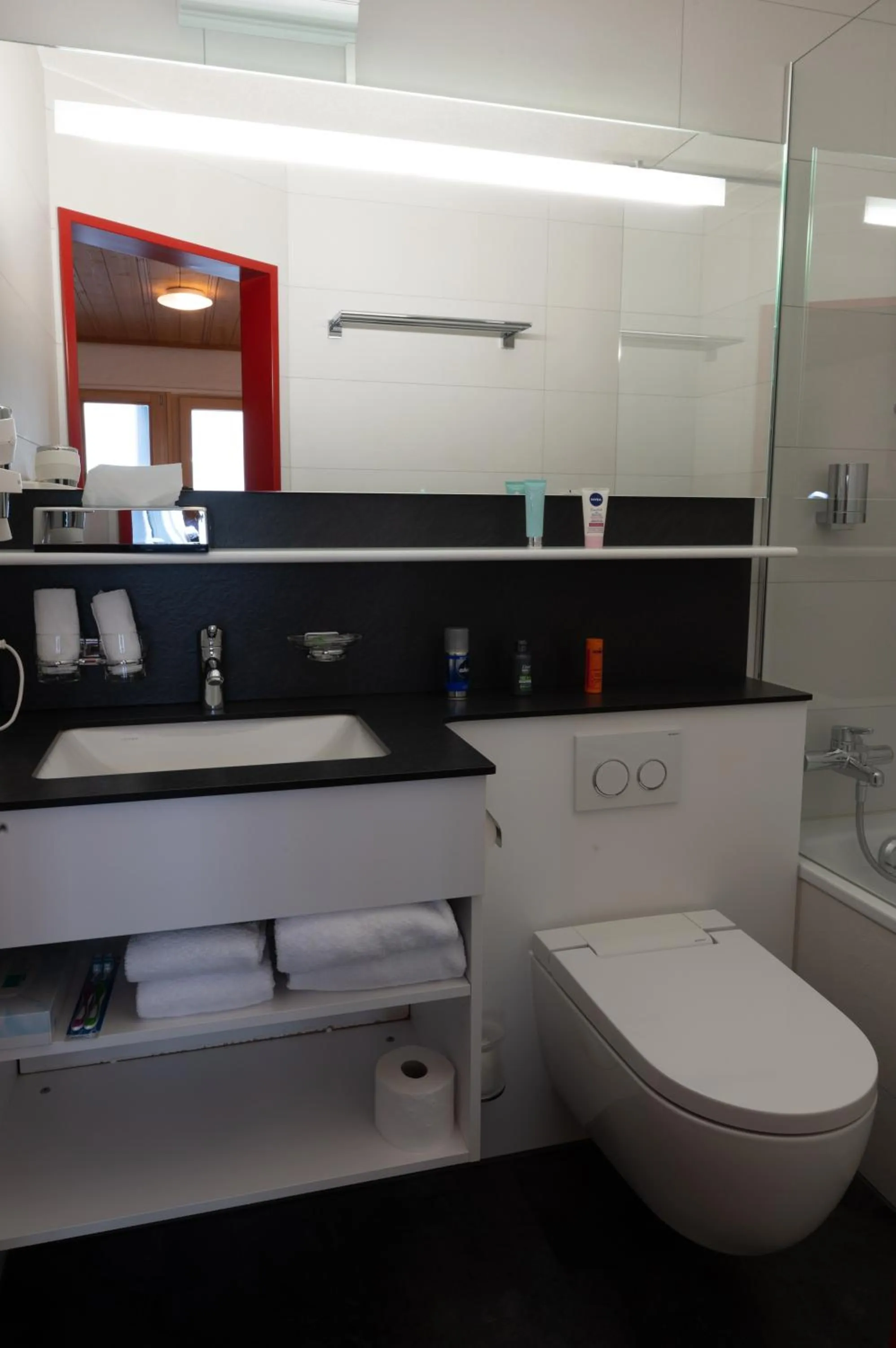 Bathroom in Hotel Hirschen - Grindelwald