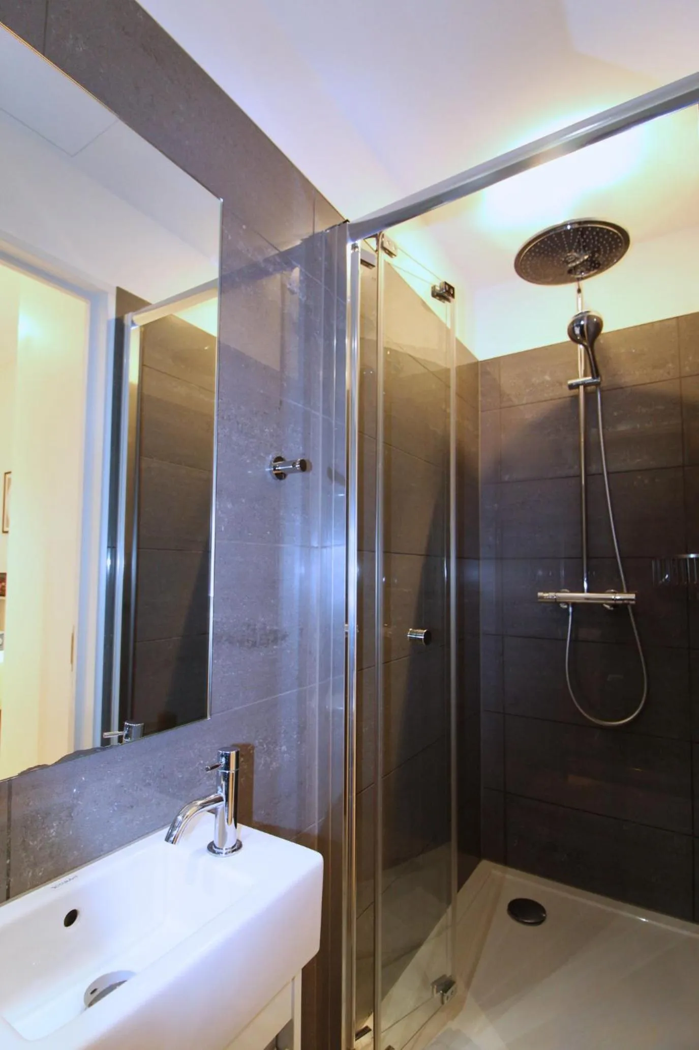Bathroom in Bloomsbury By Viridian Apartments