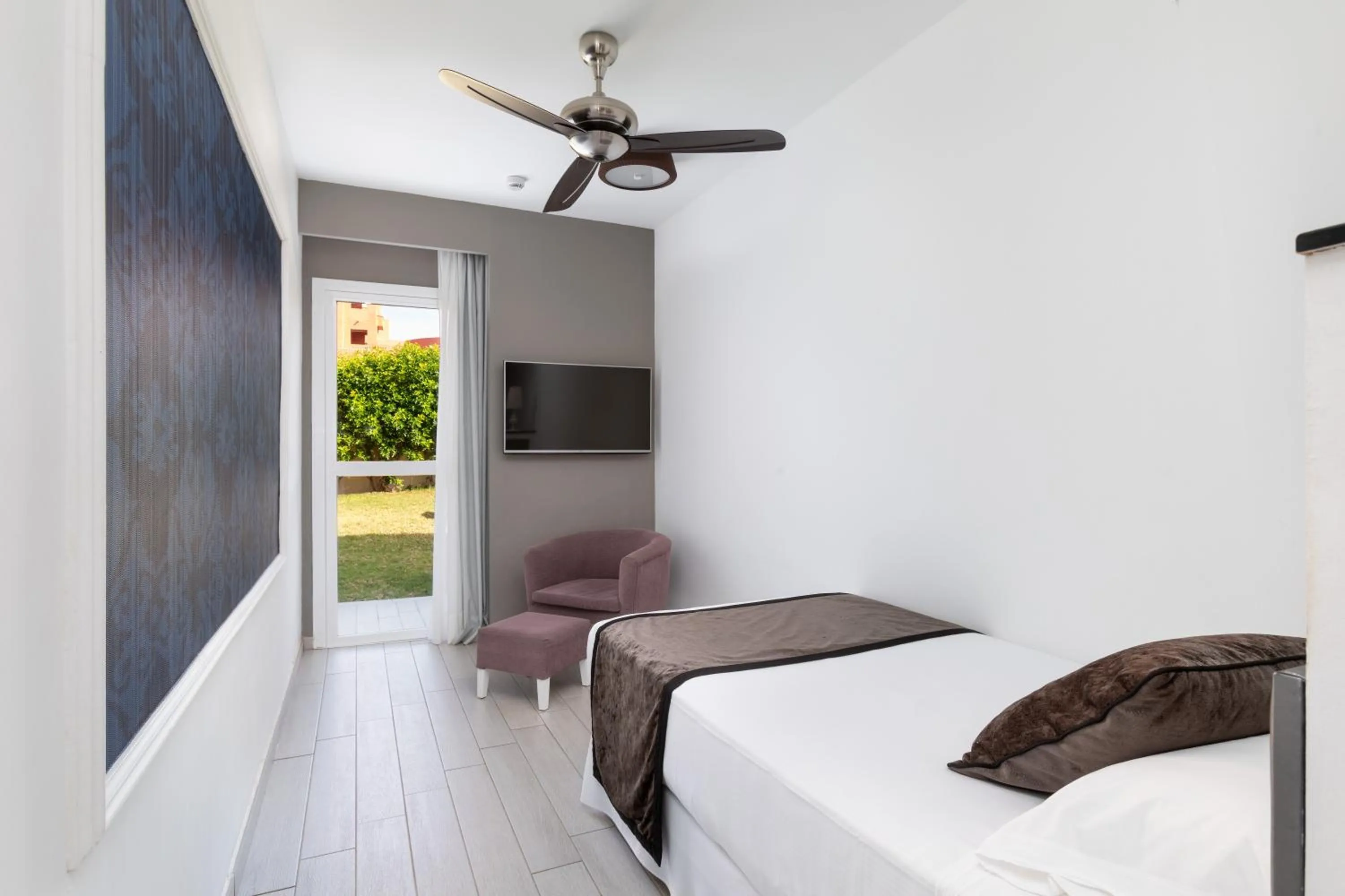 Bed in Hotel Riu Palace Tenerife