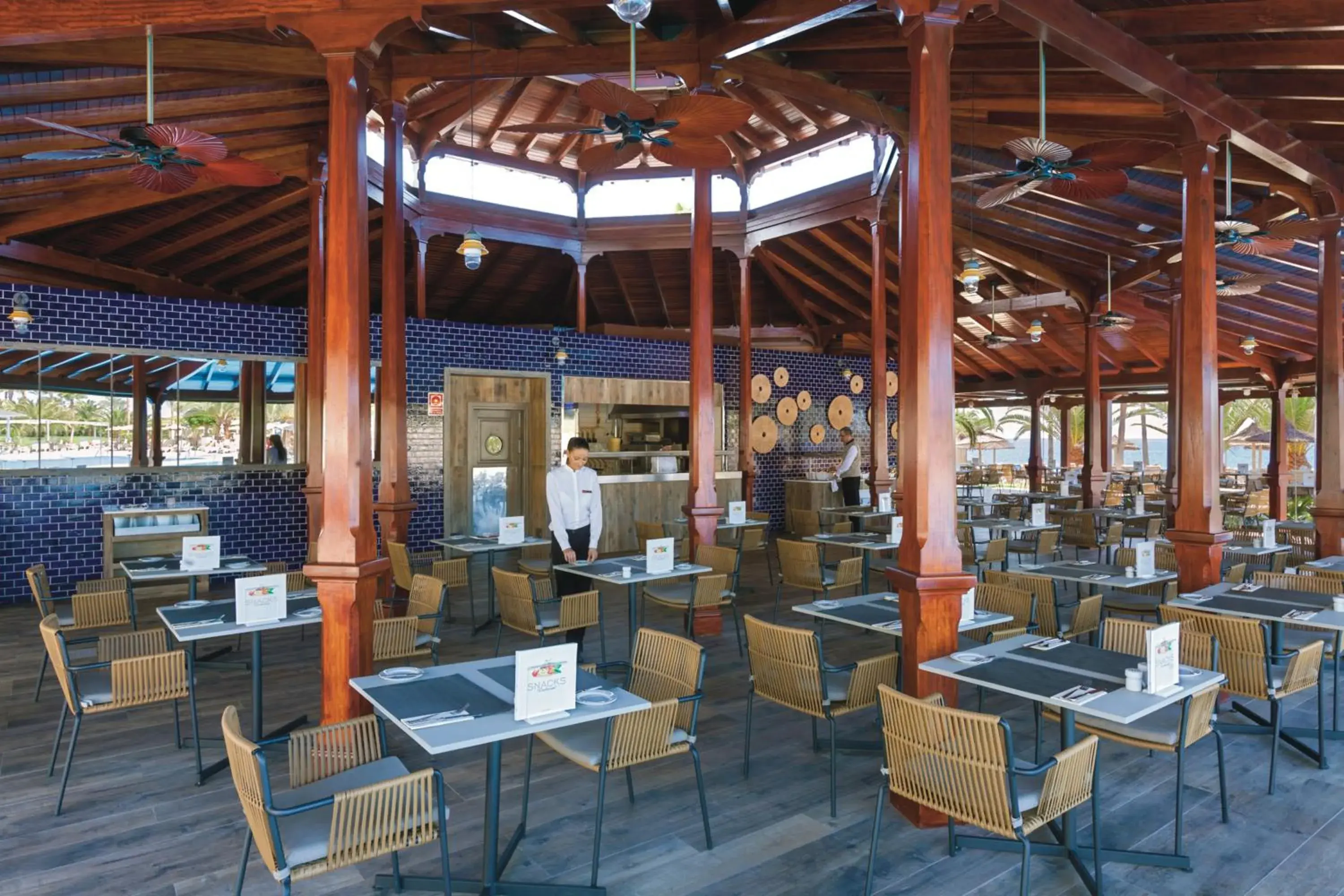 Restaurant/places to eat in Hotel Riu Palace Tenerife Restaurant/places to eat in Hotel Riu Palace Tenerife