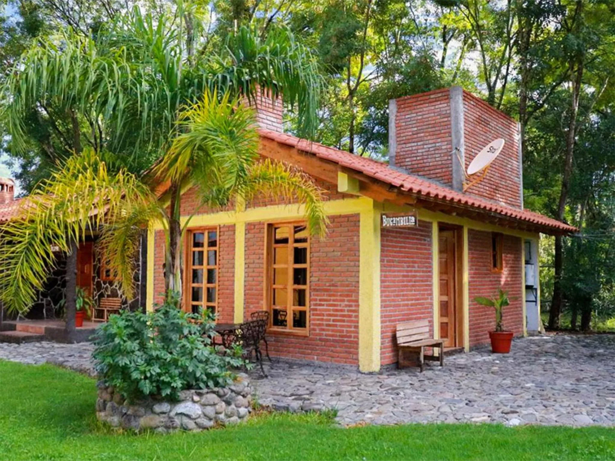 Property building in Cabañas del Bosque