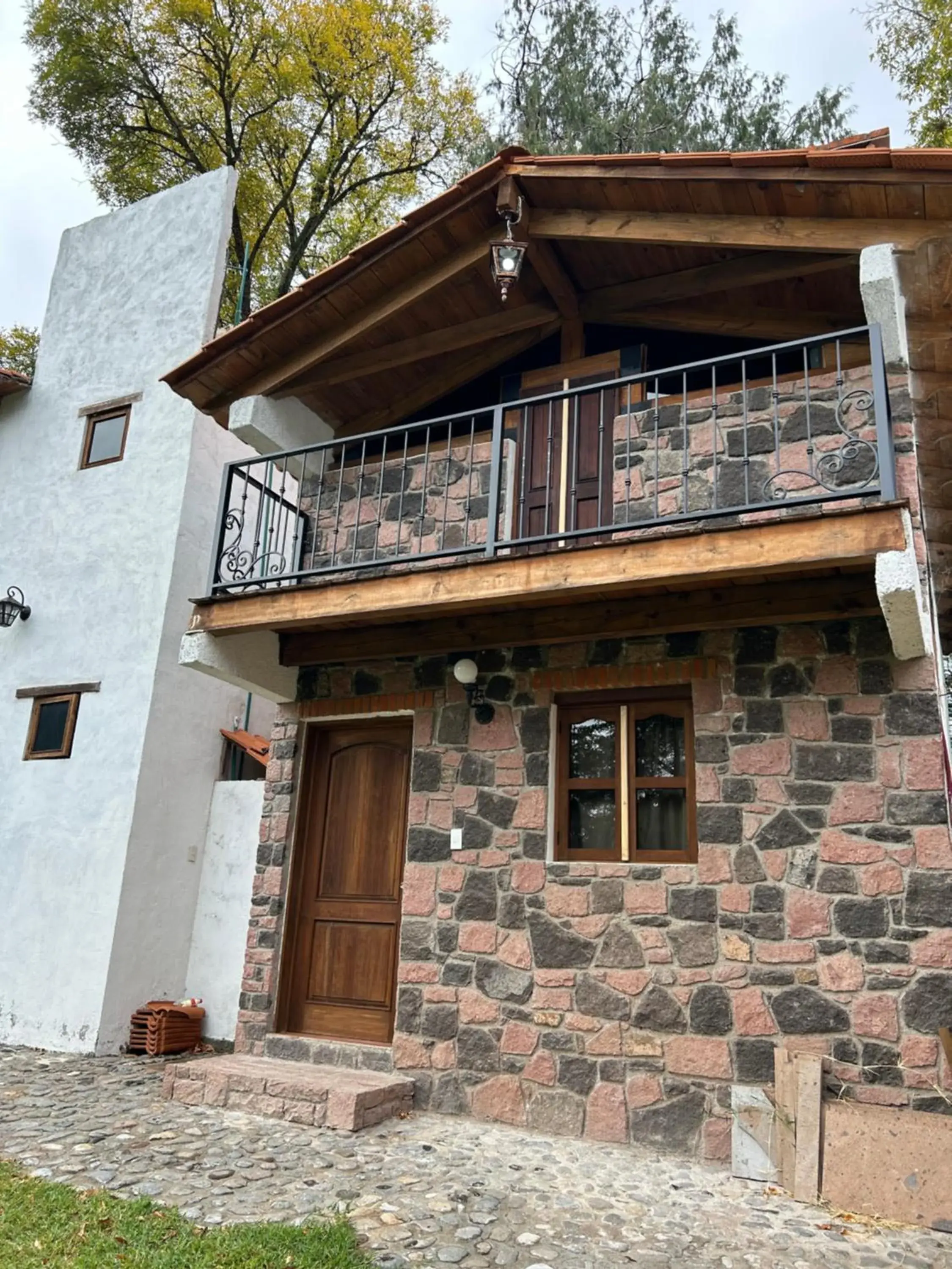 Large Double Room in Cabañas del Bosque Large Double Room in Cabañas del Bosque