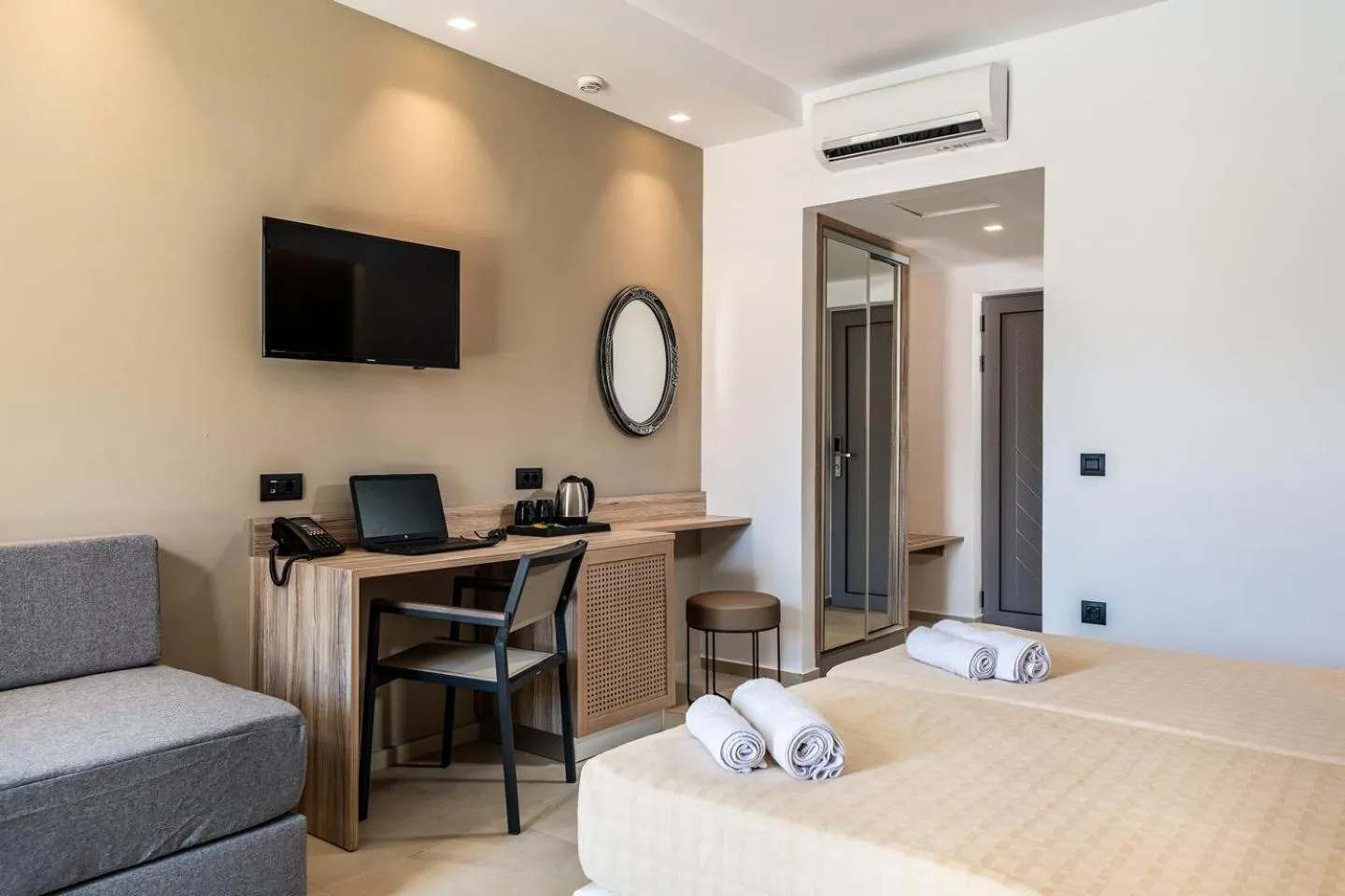 Bed in ONEIRO Boutique Hotel