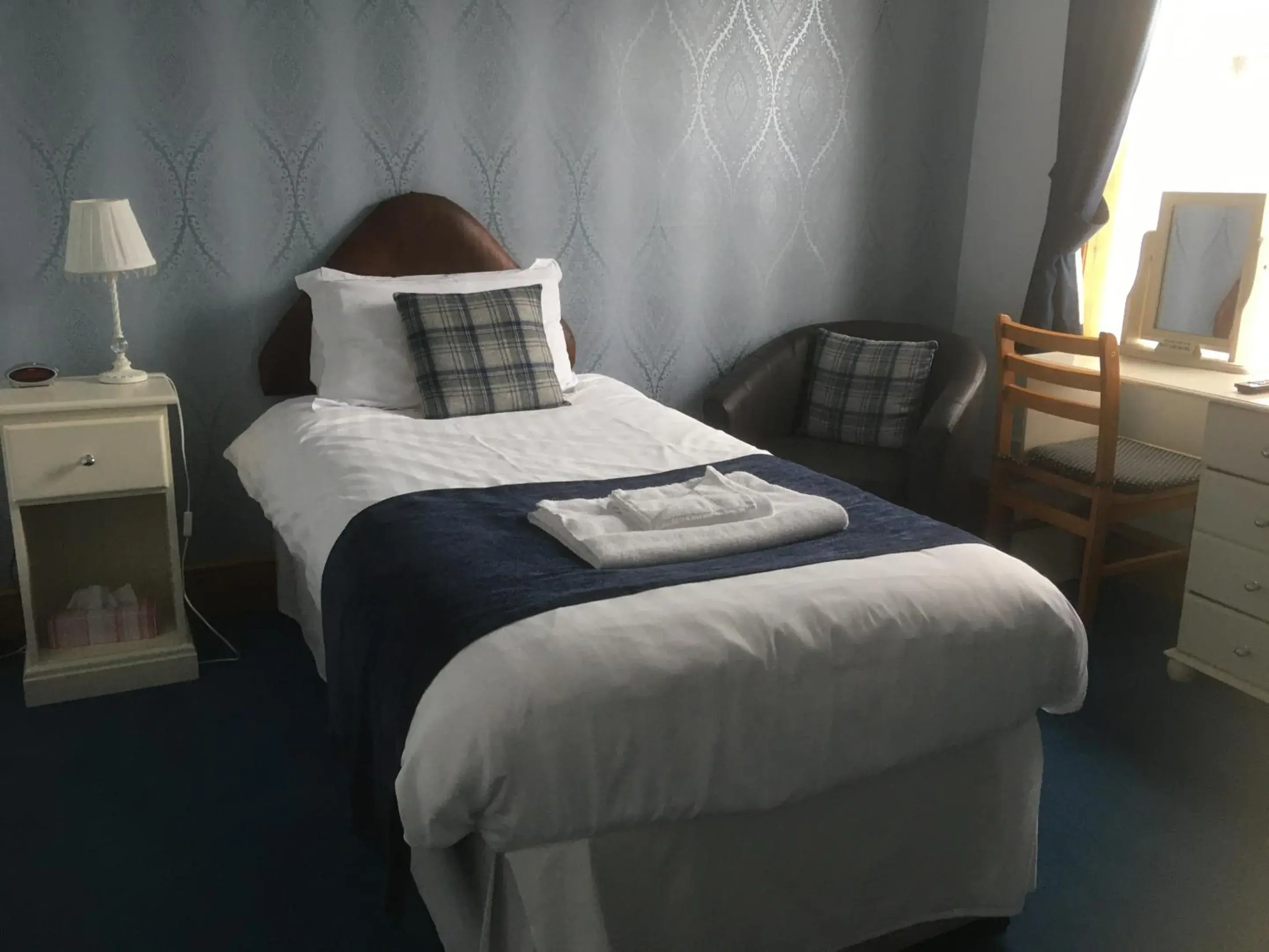 Bedroom, Bed in Grove House Guest House Bedroom, Bed in Grove House Guest House