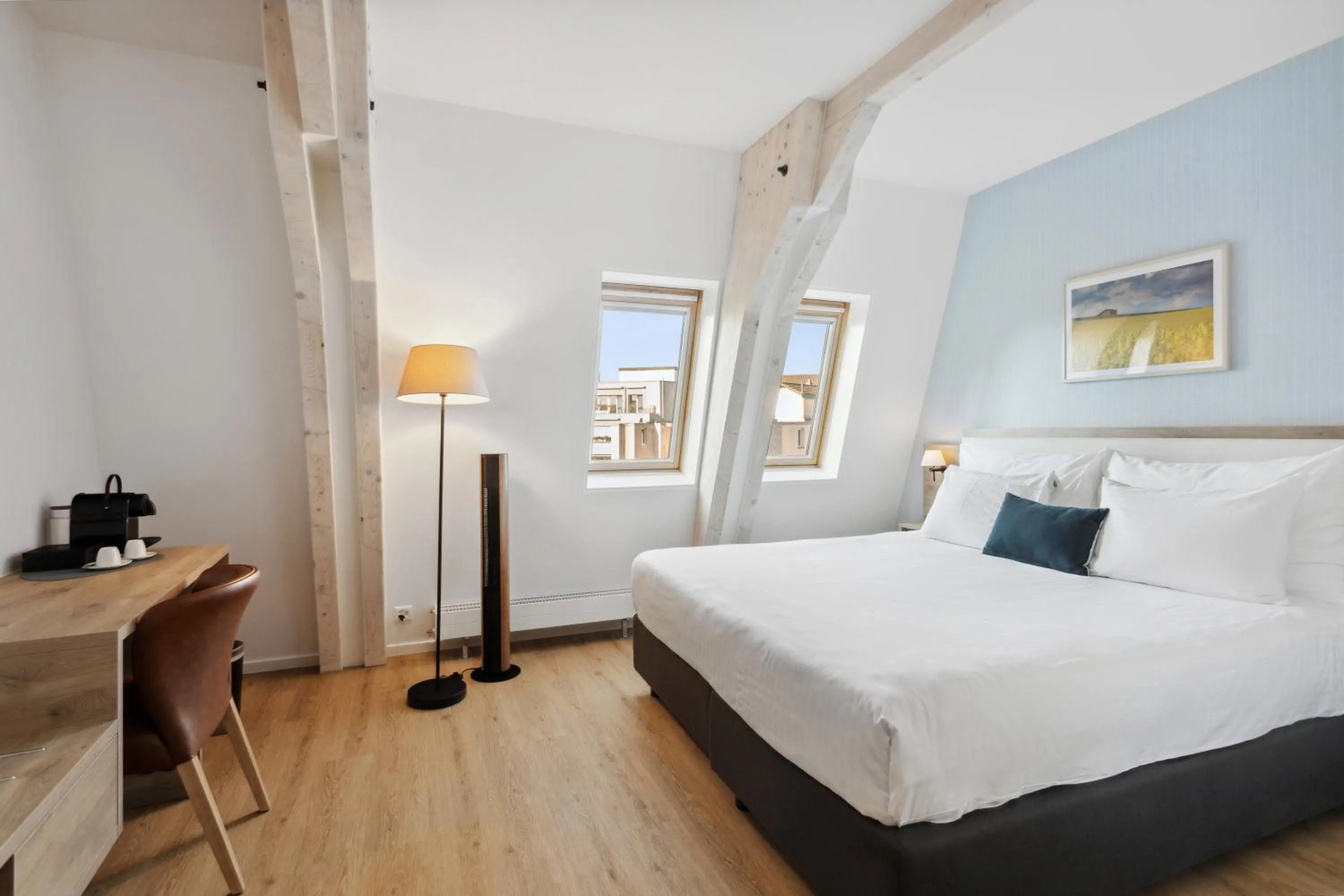 Photo of the whole room, Bed in Hôtel de la Couronne