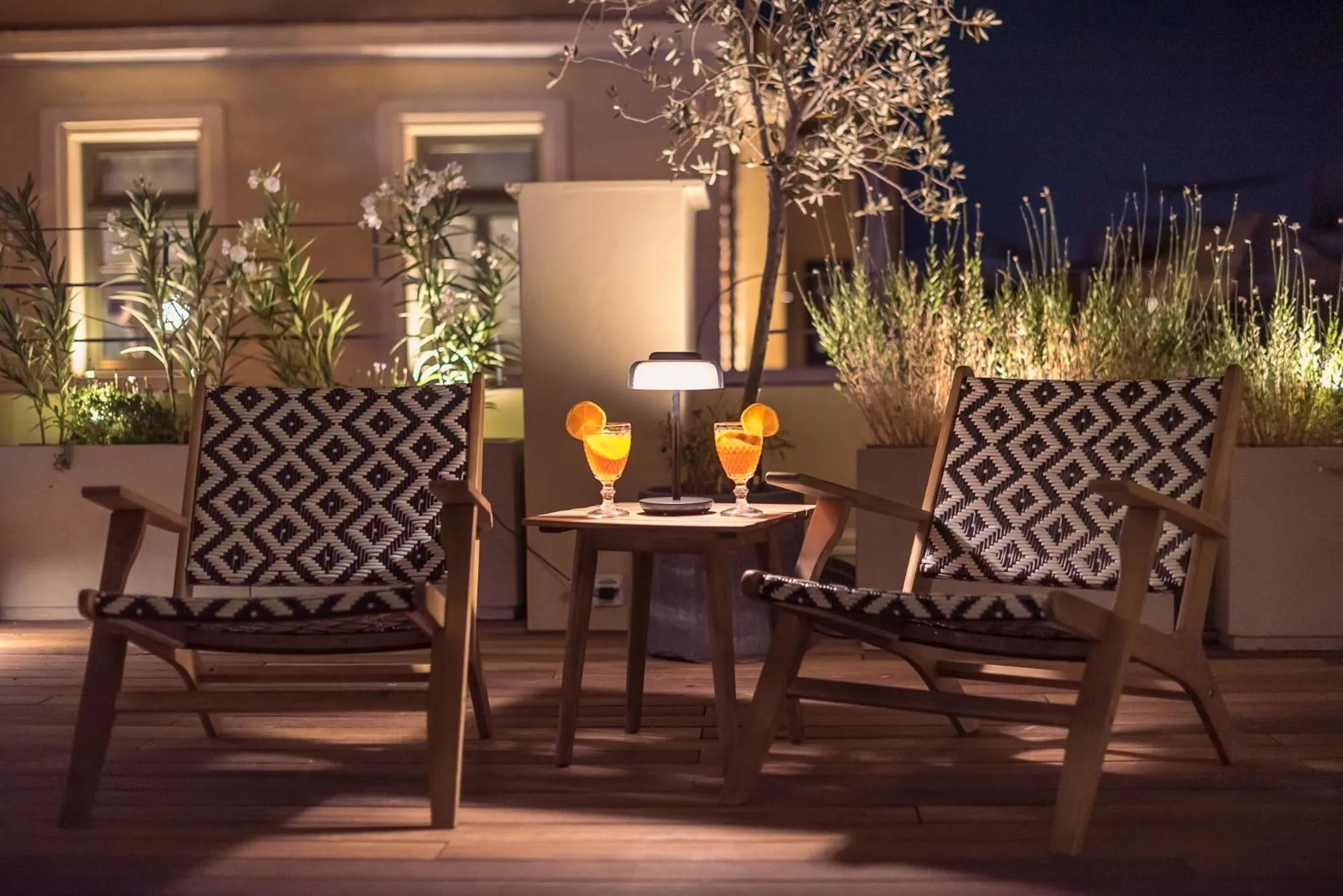 Night in Moon And Stars Athens