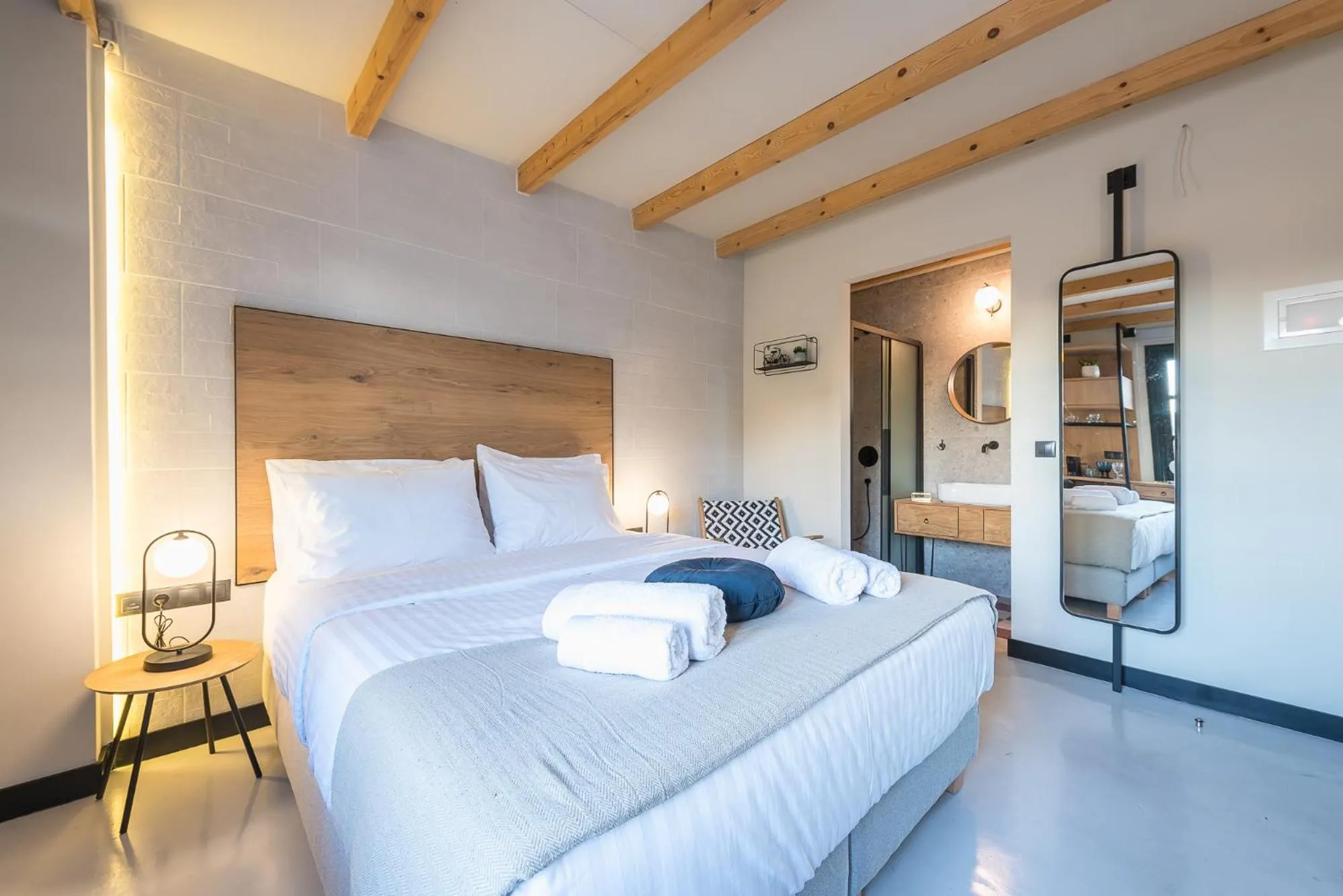 Bed in Moon And Stars Athens