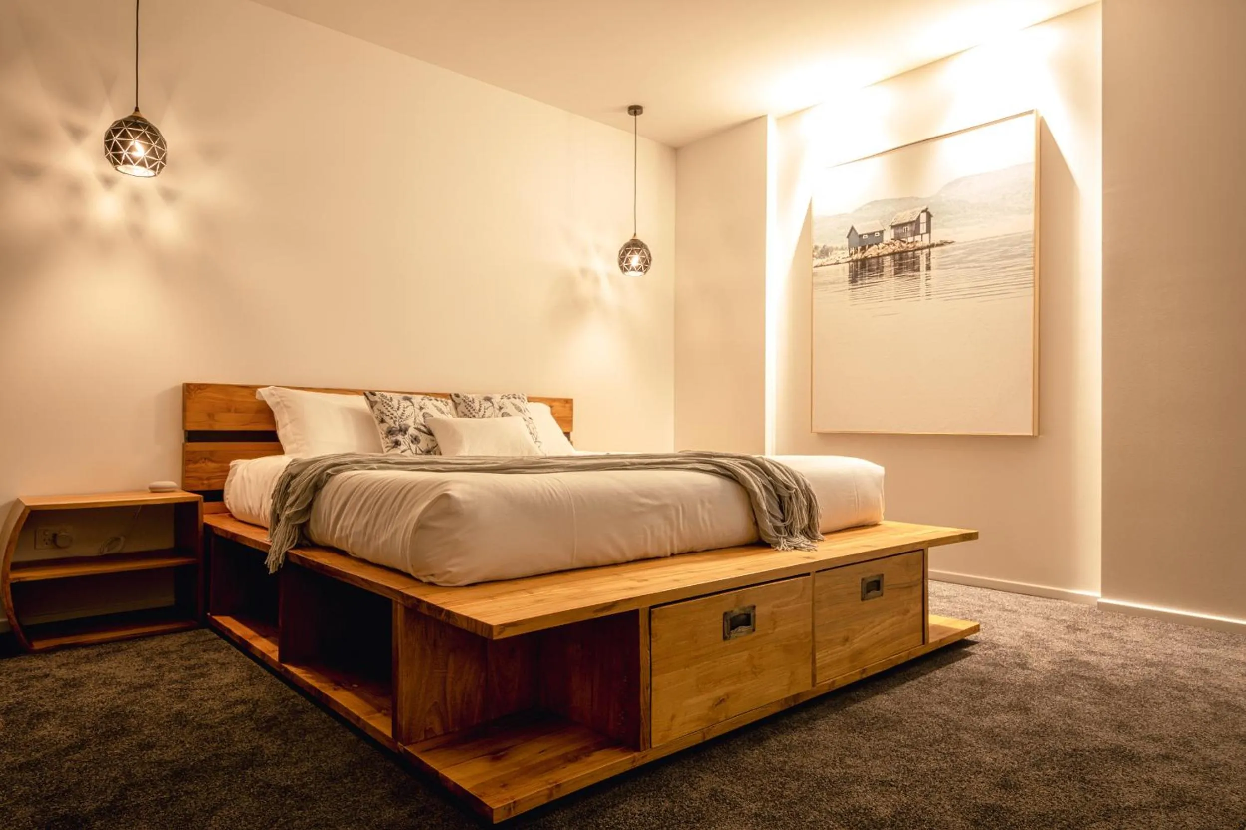Bedroom, Bed in The Cove Tasmania