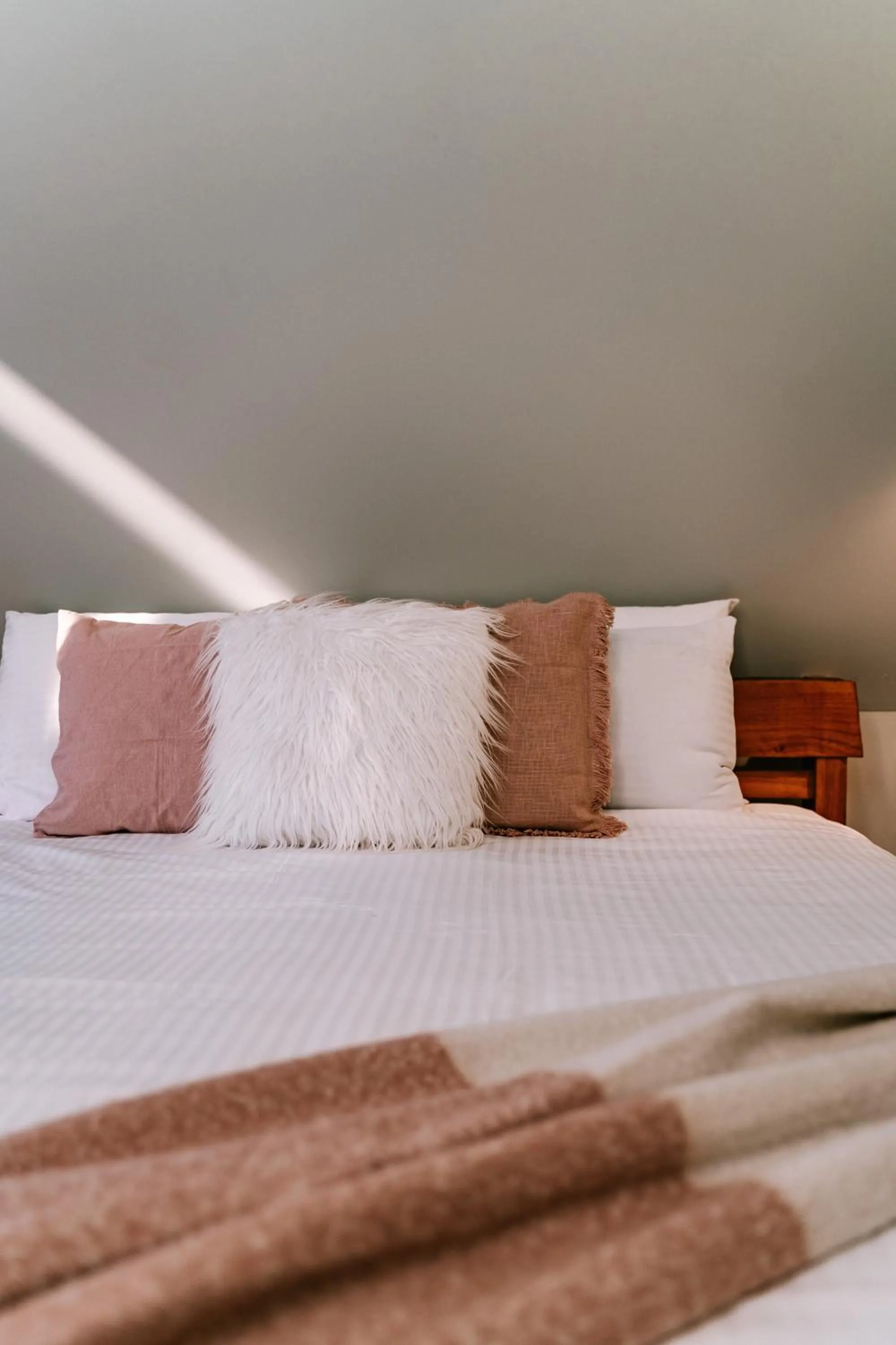 Bed in The Cove Tasmania