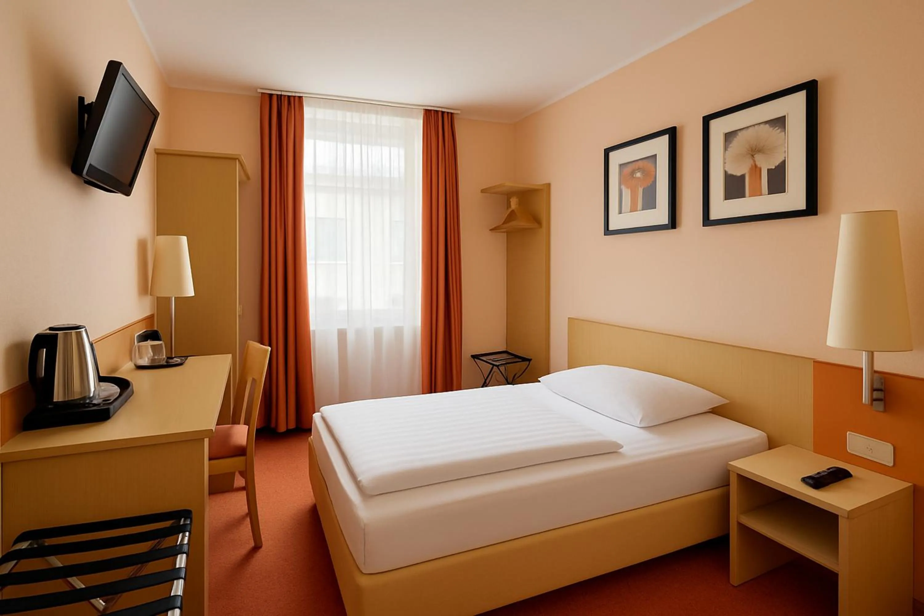 Photo of the whole room, Bed in Atomis Hotel Düsseldorf City