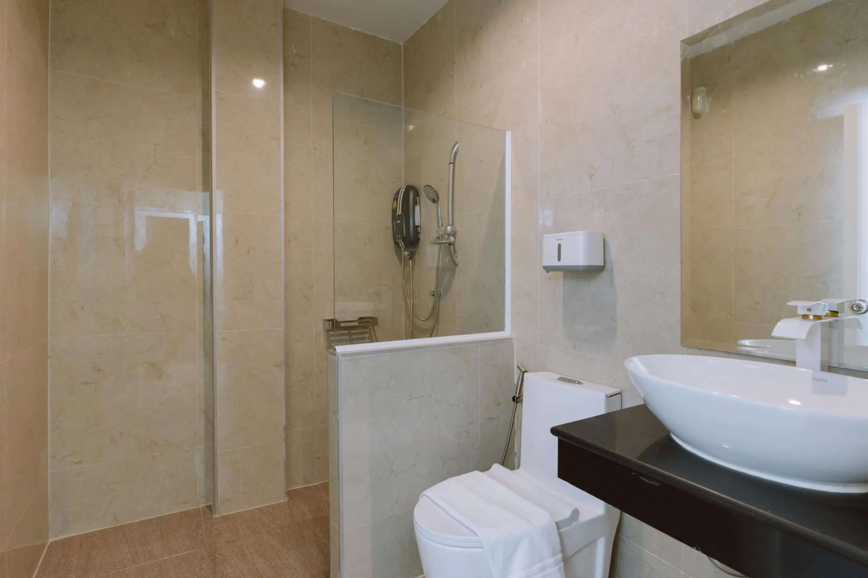 Bathroom in The Cape Hotel