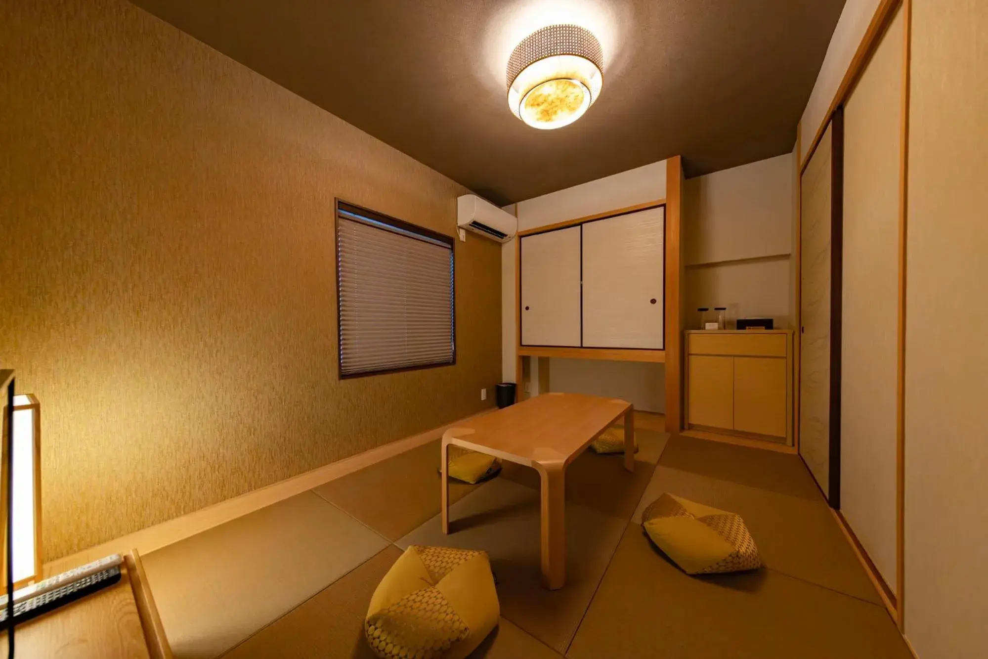 Photo of the whole room in MADOKA Kyoto station west Photo of the whole room in MADOKA Kyoto station west