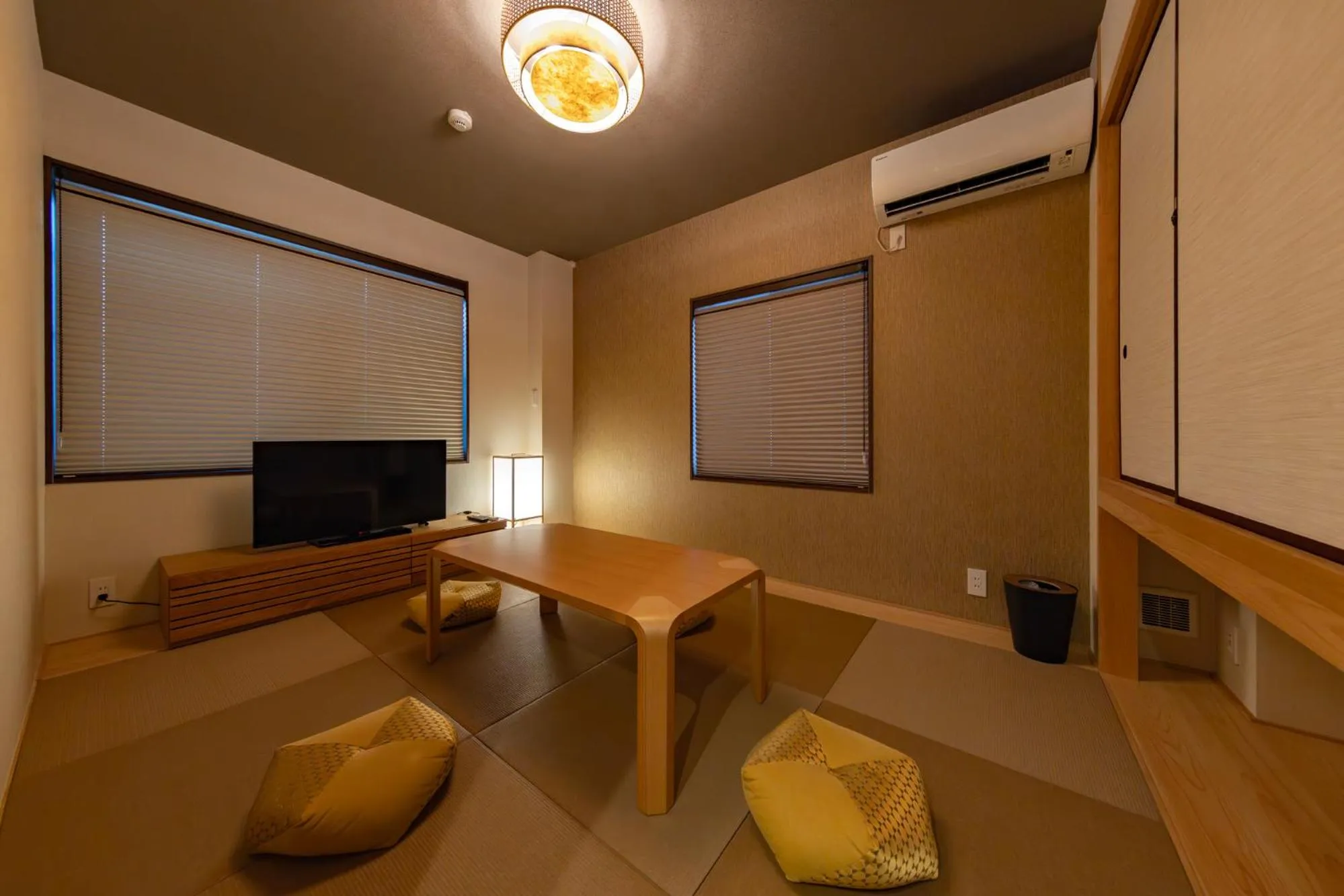 TV and multimedia in MADOKA Kyoto station west