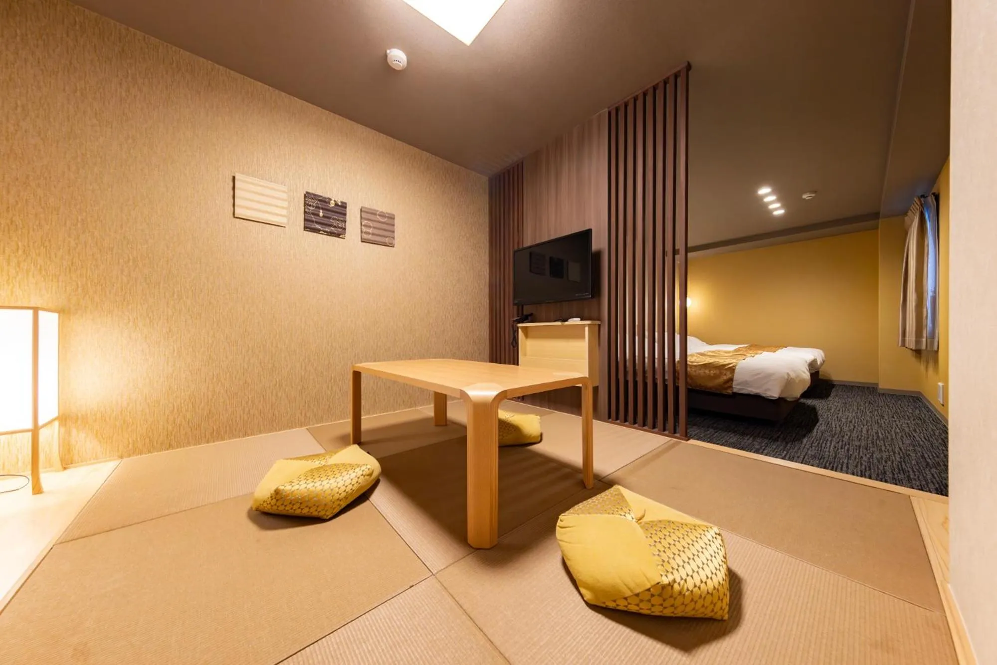 Photo of the whole room, Bed in MADOKA Kyoto station west
