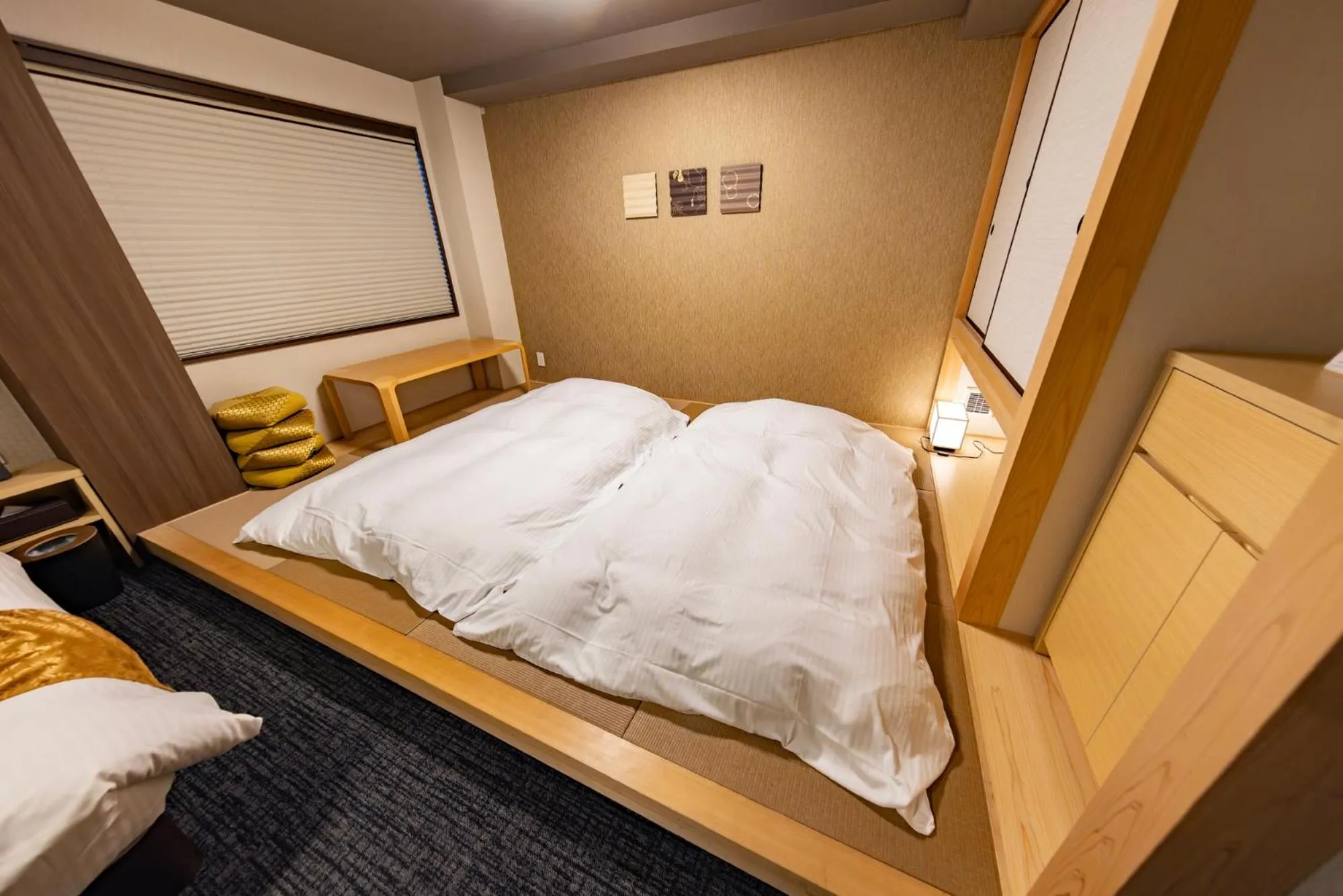 Photo of the whole room, Bed in MADOKA Kyoto station west