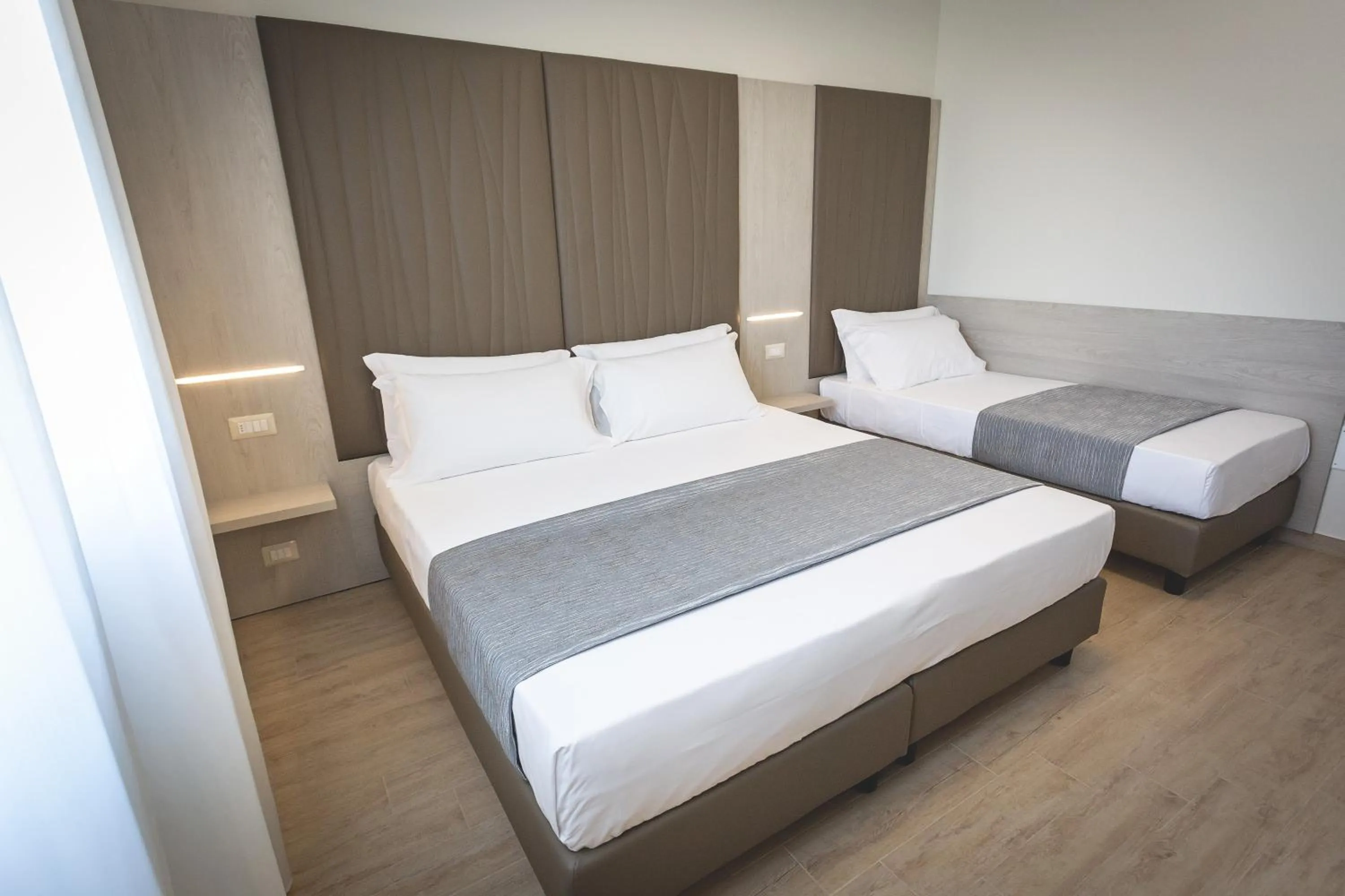 Bedroom, Bed in Hotel Residence Vallecorsa